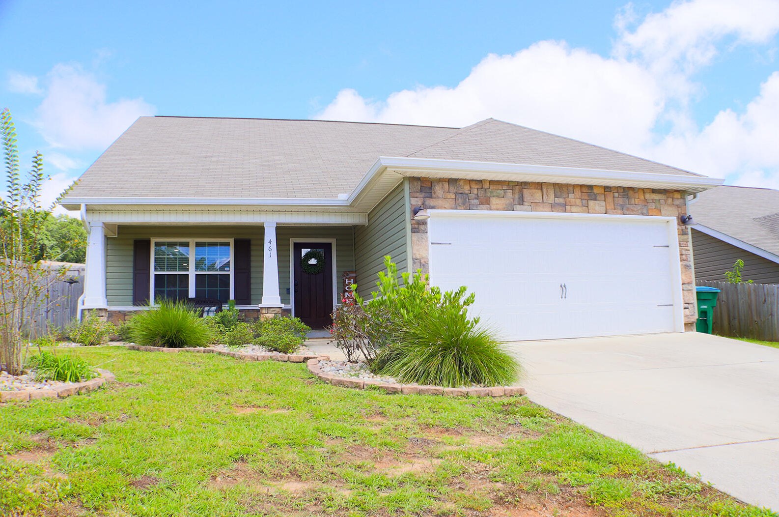 461 Eisenhower Dr, Crestview, FL 32539-6953