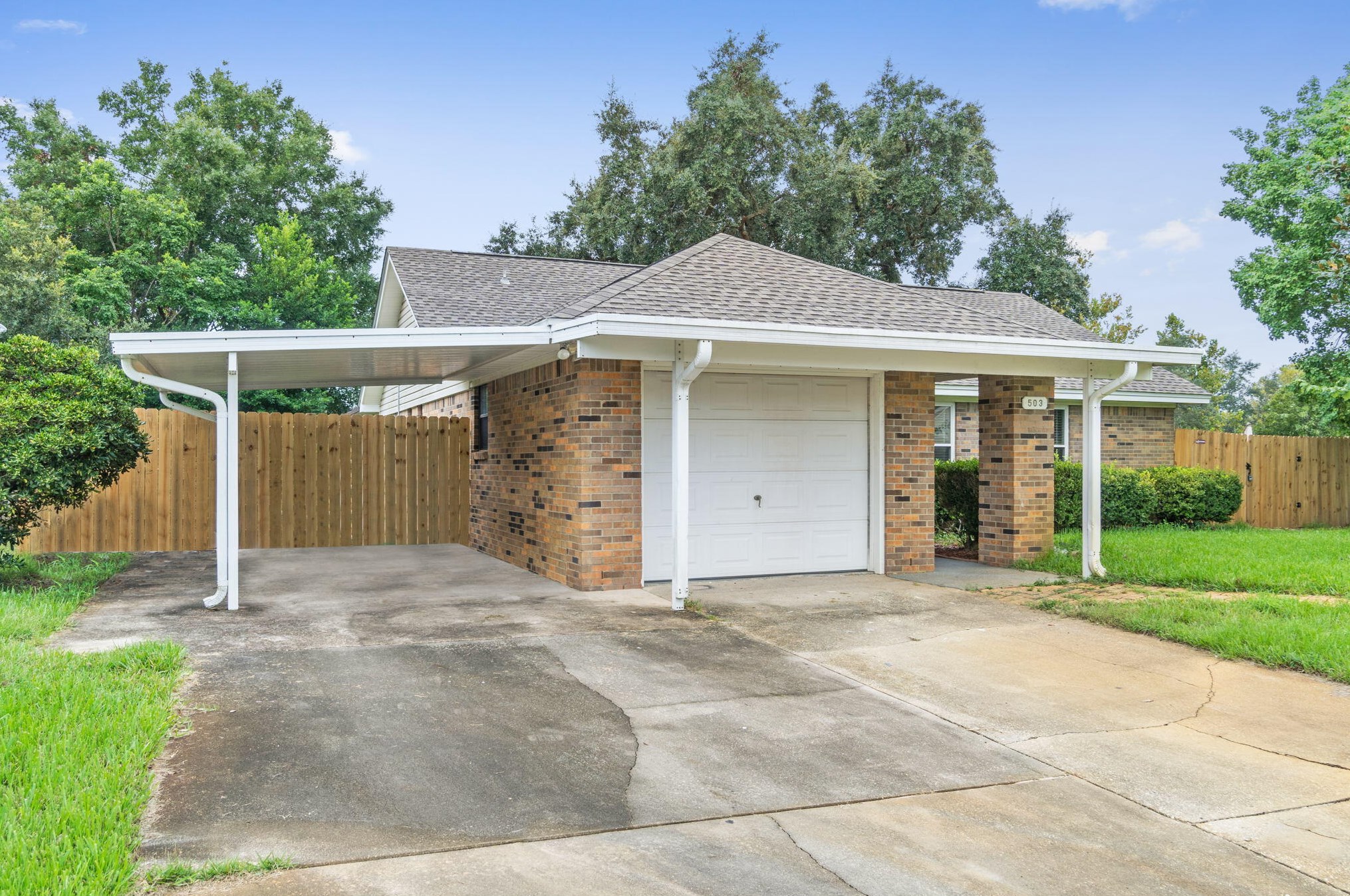 503 Rue Des Marseilles, Mary Esther, FL 32569-2390