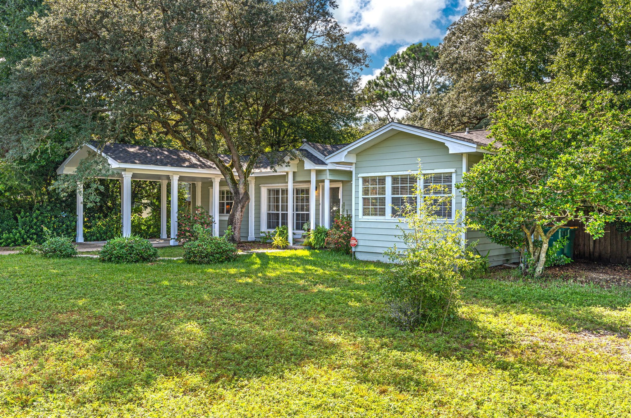 1010 Beachview Dr, Fort Walton Beach, FL 32547-2809