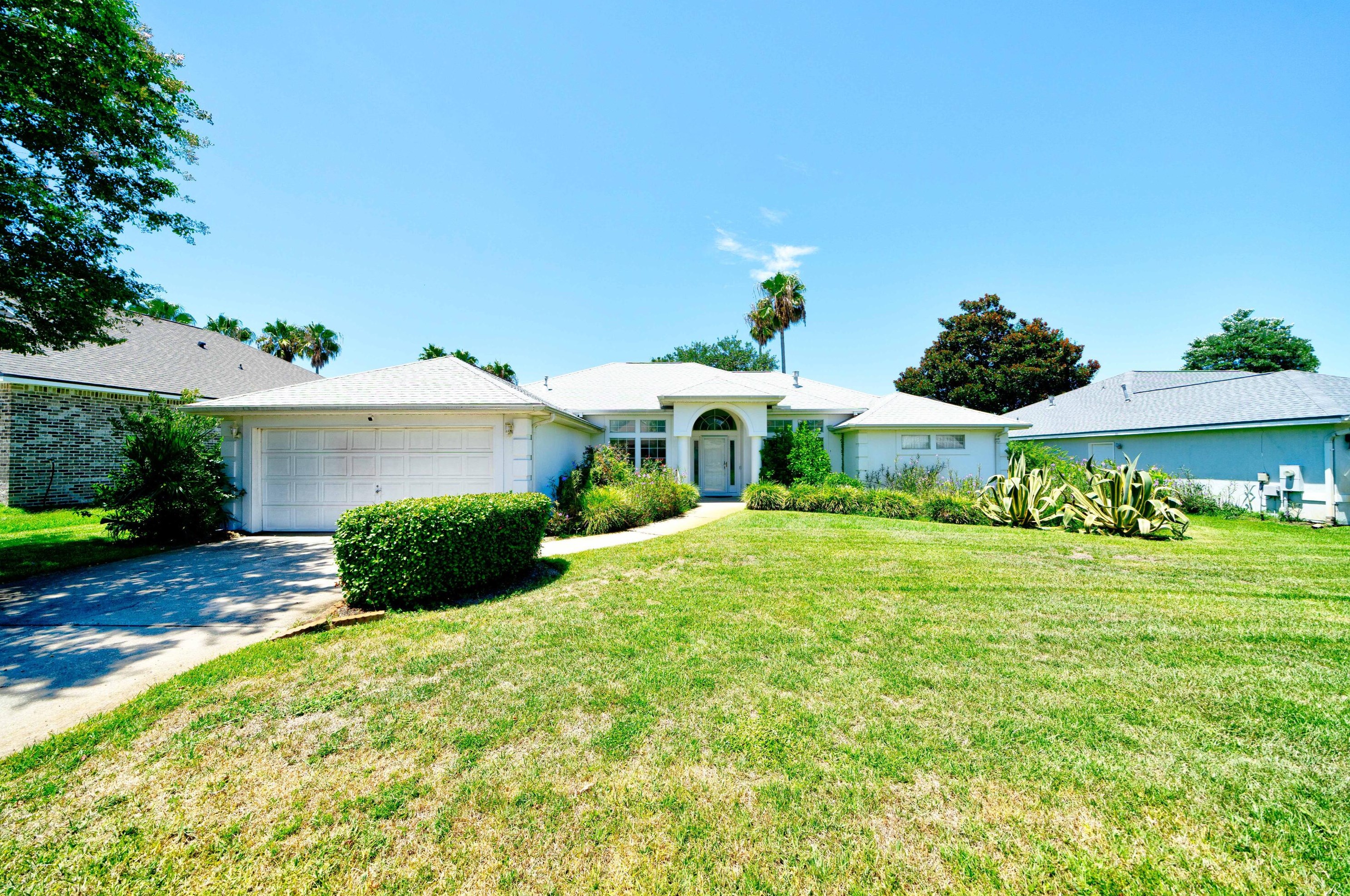 387 S Shore Dr, Destin, FL 32550