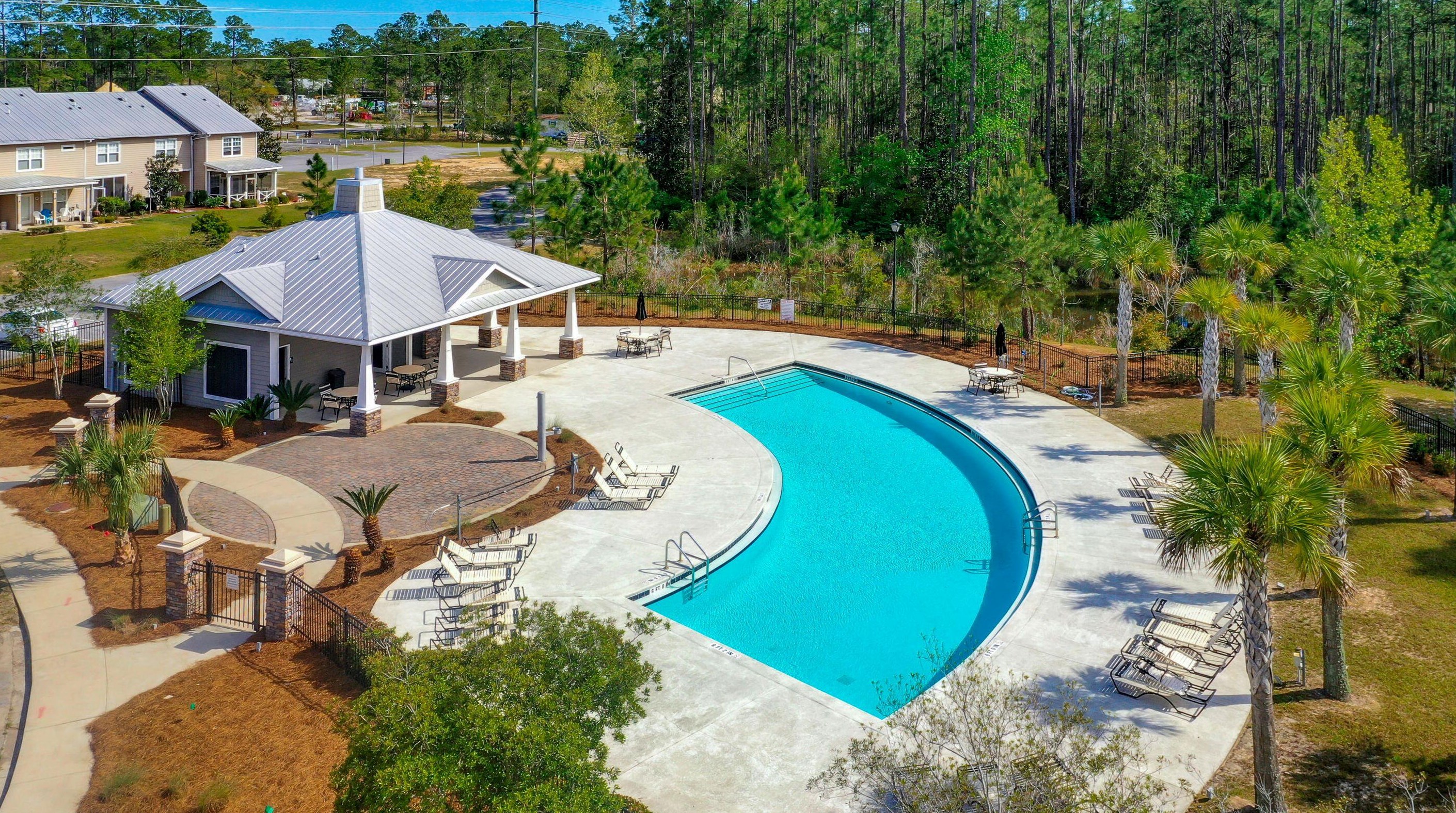 378 N Sand Palm Road N, Freeport, FL 32439