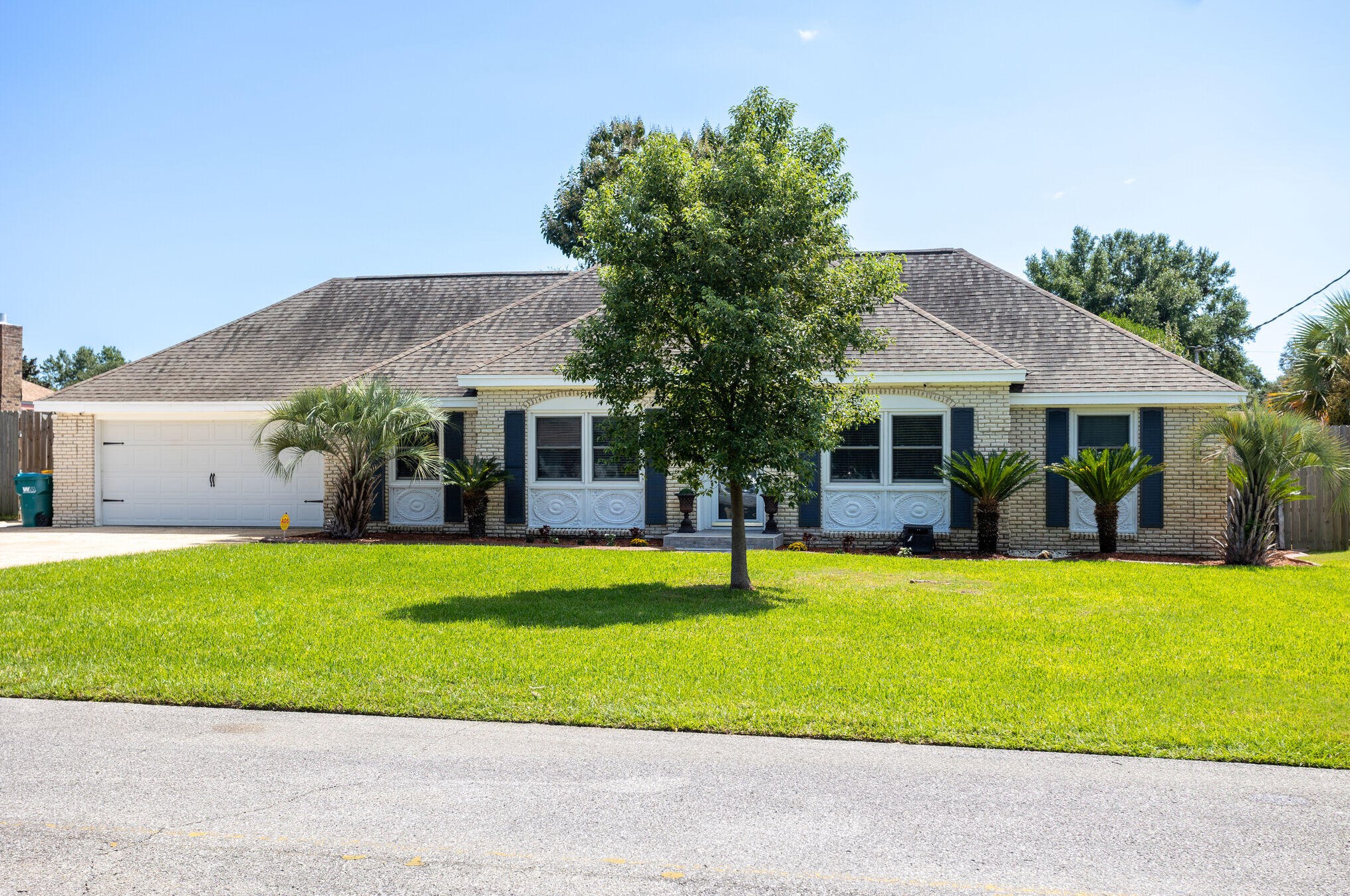 706 Swan Ln, Destin, FL 32541-1934