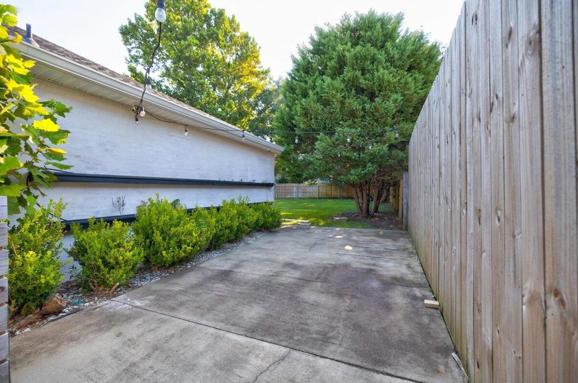 504 First Ave, Destin FL  32541-1702 exterior