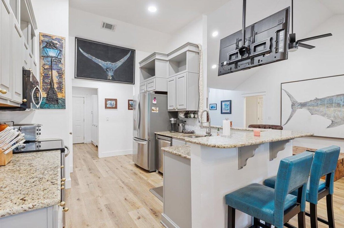 504 First Ave, Destin FL  32541-1702 exterior