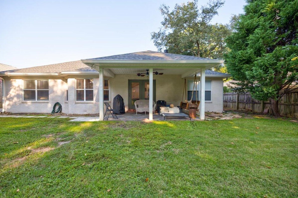 504 First Ave, Destin FL  32541-1702 exterior