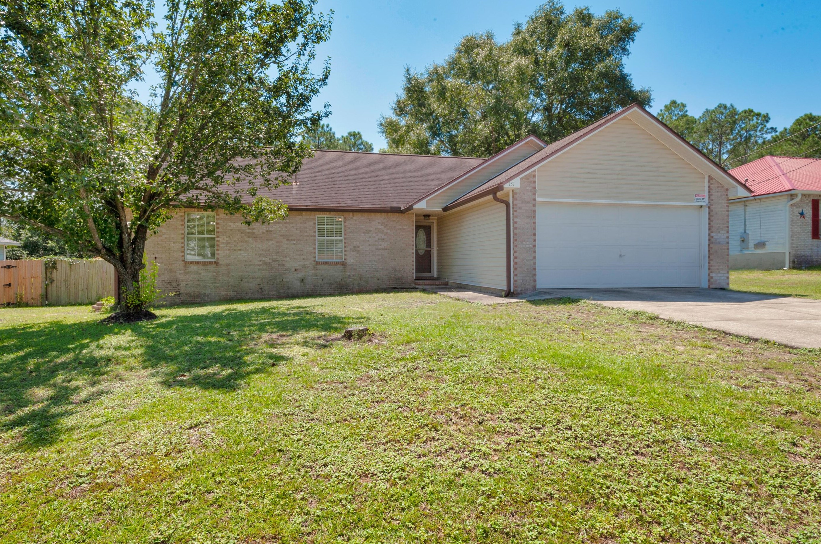 131 Nicole Ln, Crestview FL  32539-6051 exterior