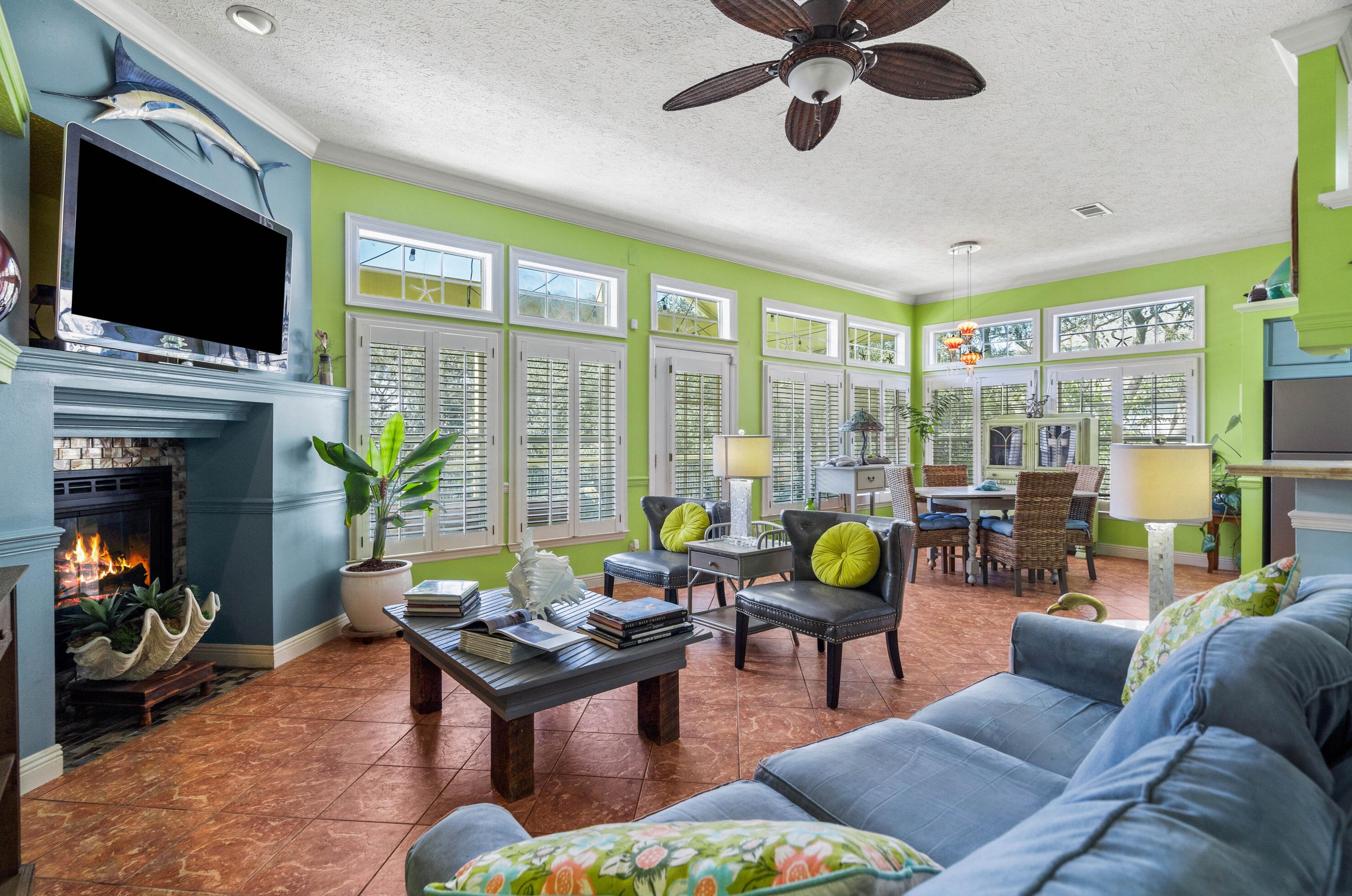 40 Seabreeze Cir, Panama City, FL 32413-7009