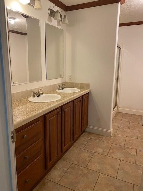 689 Miles Martin Rd, Defuniak Springs, FL 32435
