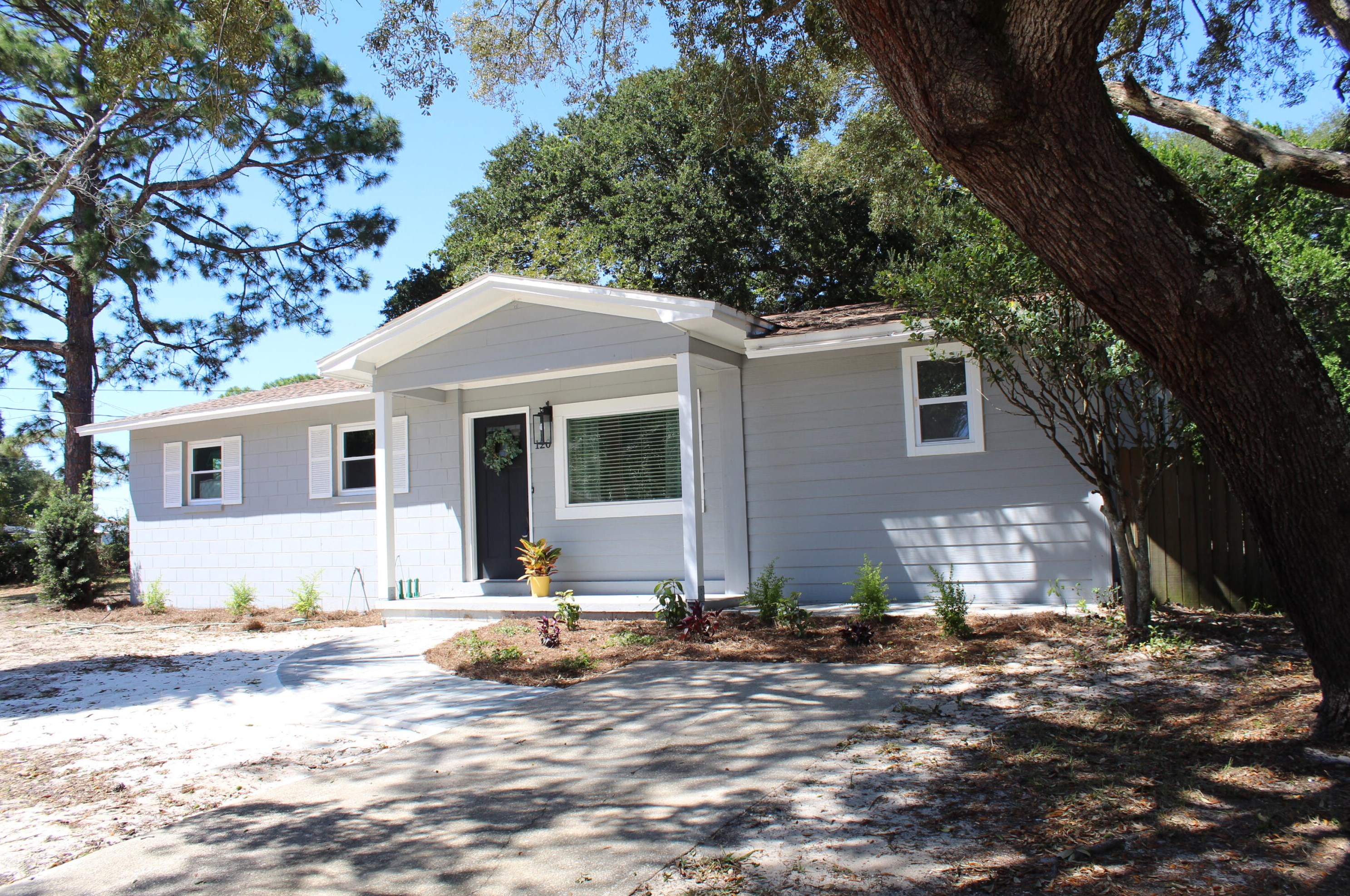 120 Cowrie Ave, Fort Walton Beach, FL 32548-6631