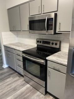 1907 Quince Ave, Niceville, FL 32578-3650