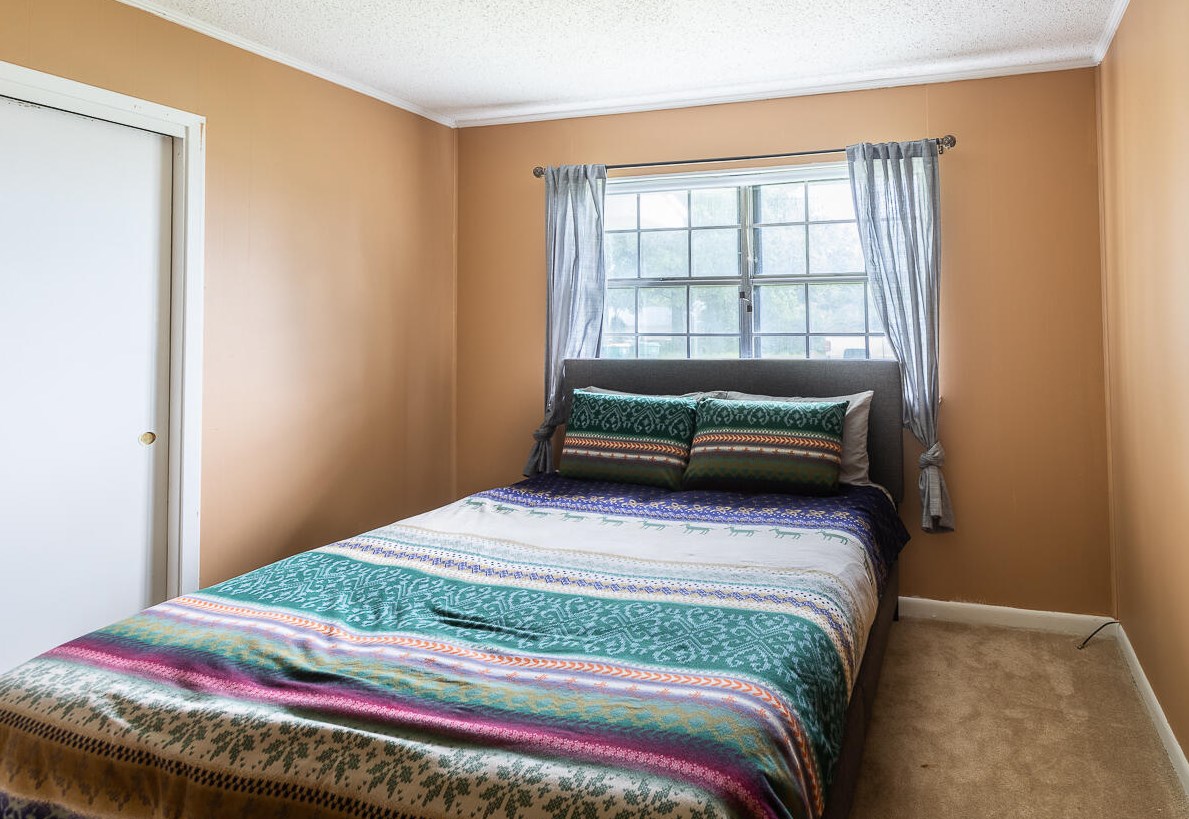 6 Lakeview Dr, Mary Esther FL  32569-1418 exterior