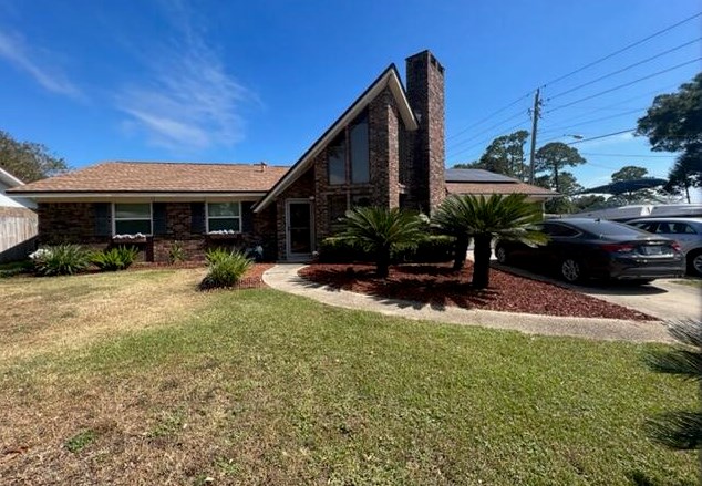 2 Royal Palm Ct, Mary Esther, FL 32569