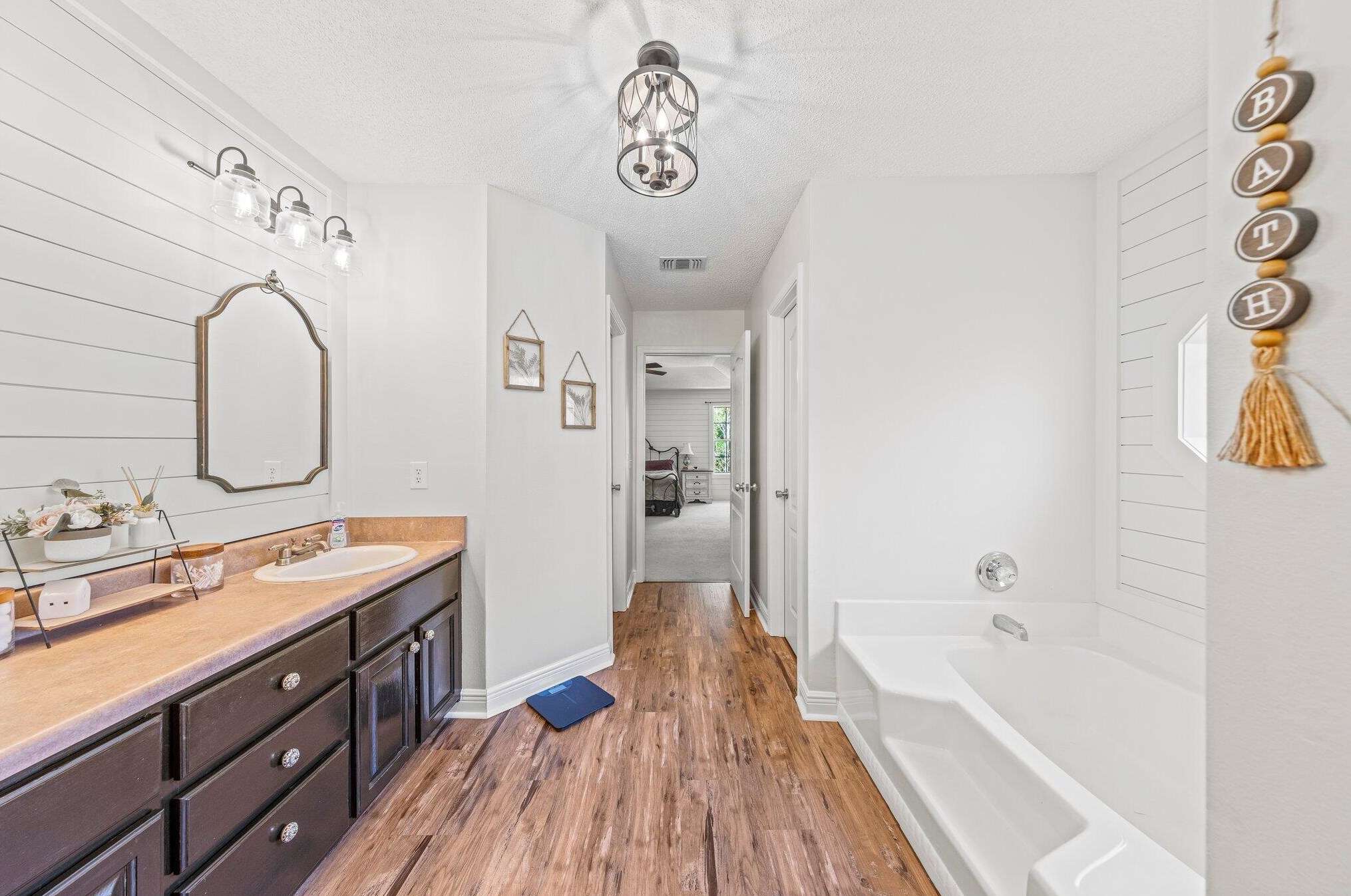 604 Territory Ln, Crestview FL  32536-5446 exterior