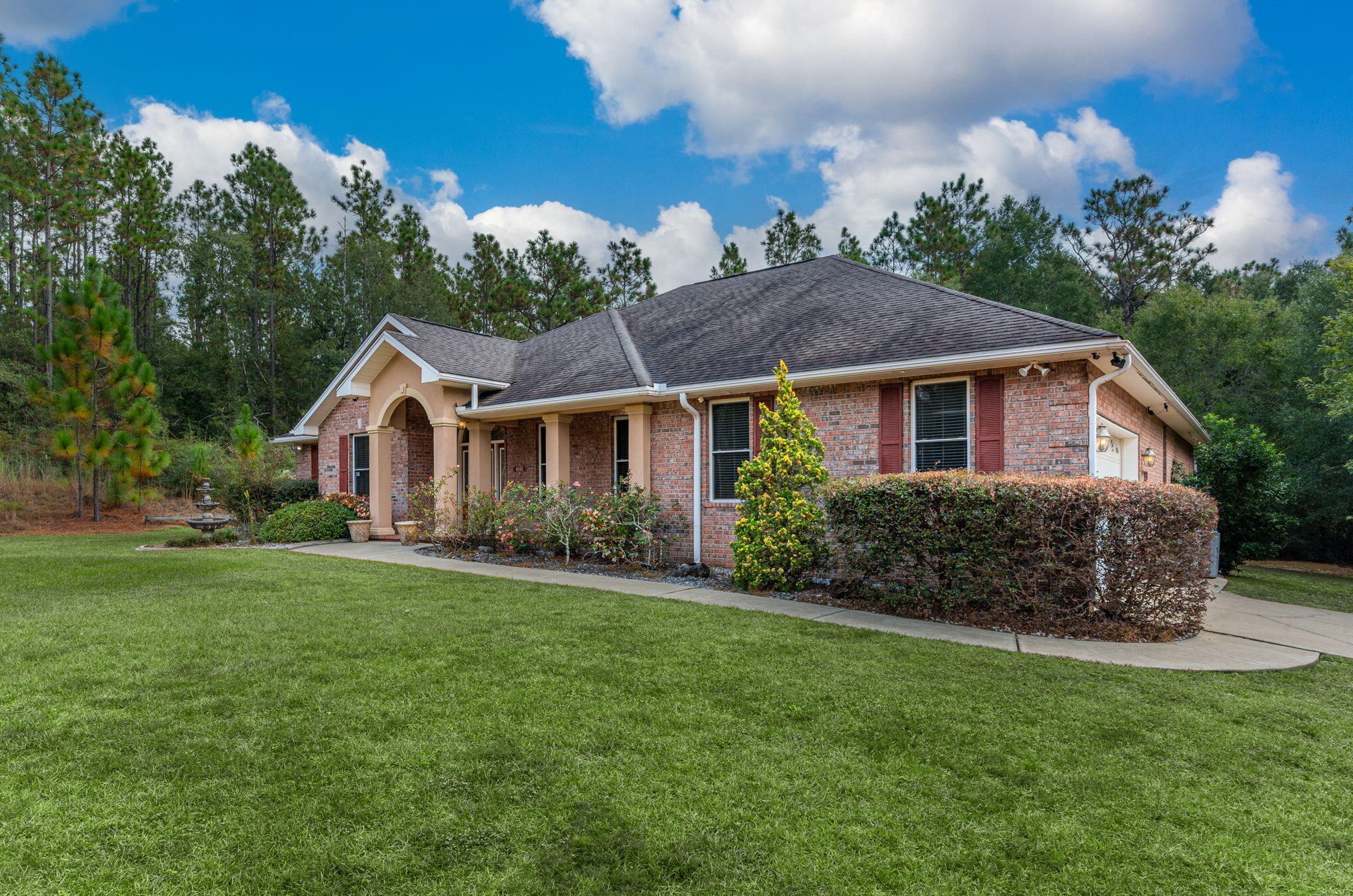 6101 Oak Hill Rd, Crestview, FL 32536-4301