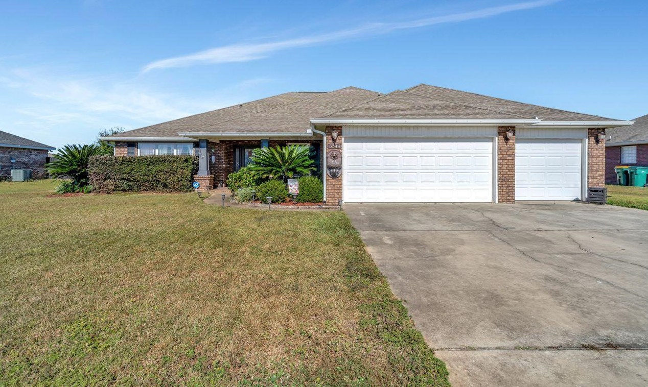 3344 Citrine Cir, Crestview FL  32539-5432 exterior