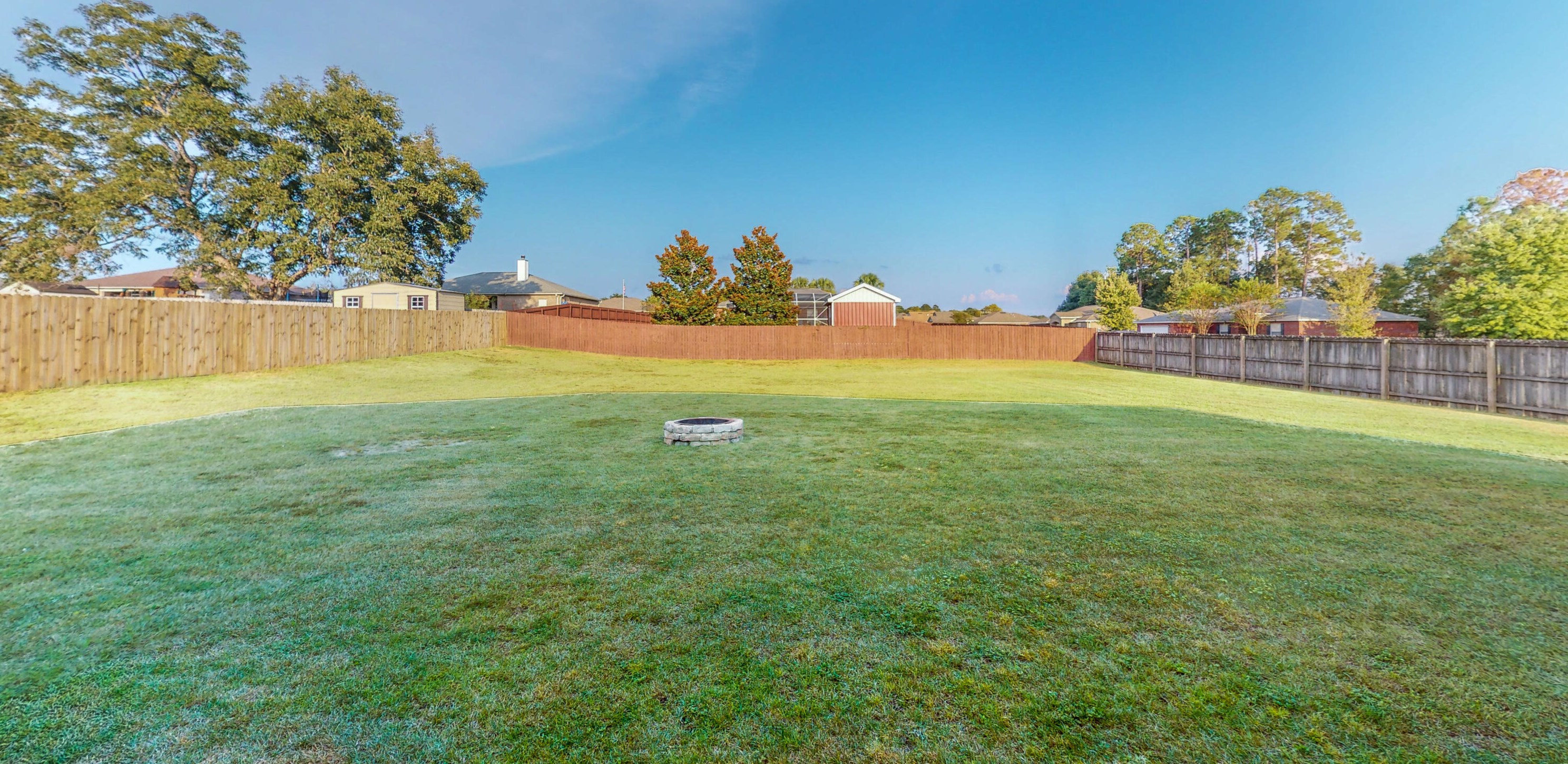 2395 Cumberland Way, Crestview FL  32536-4373 exterior