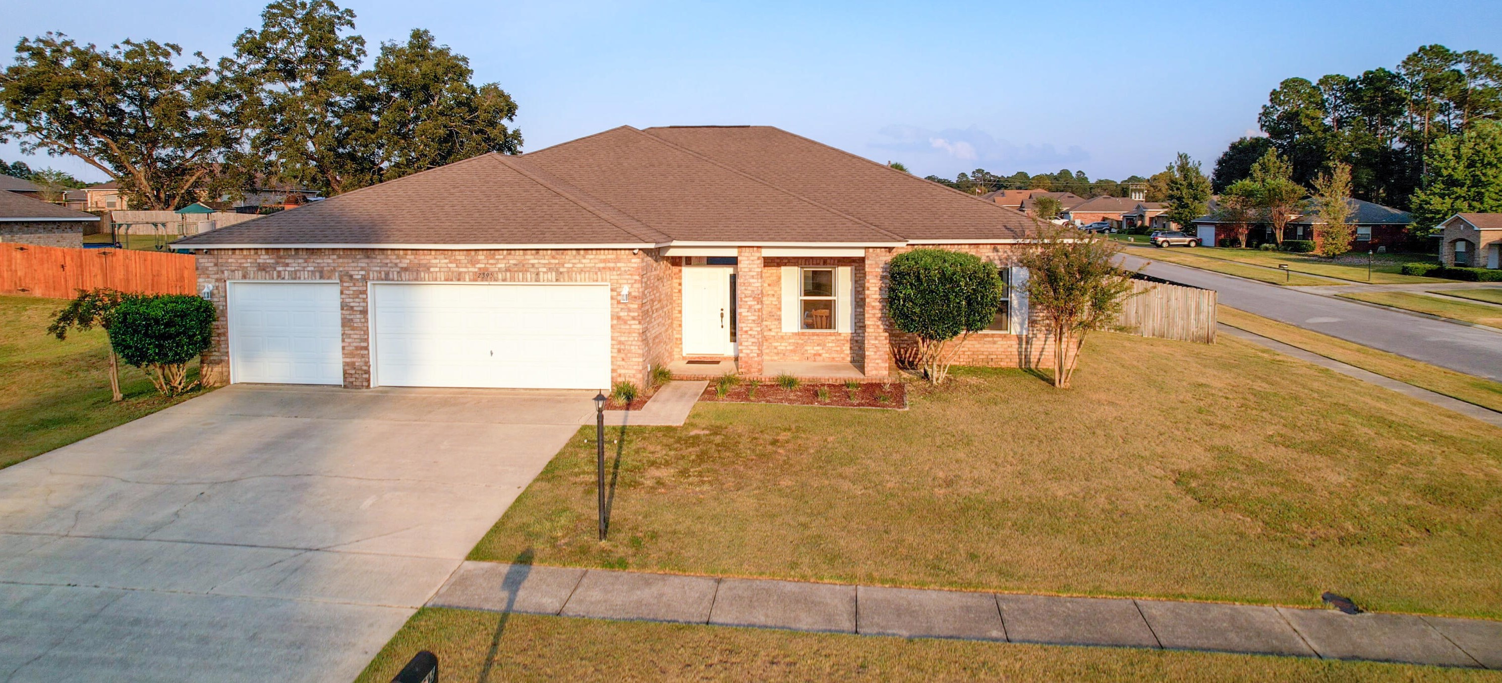 2395 Cumberland Way, Crestview FL  32536-4373 exterior