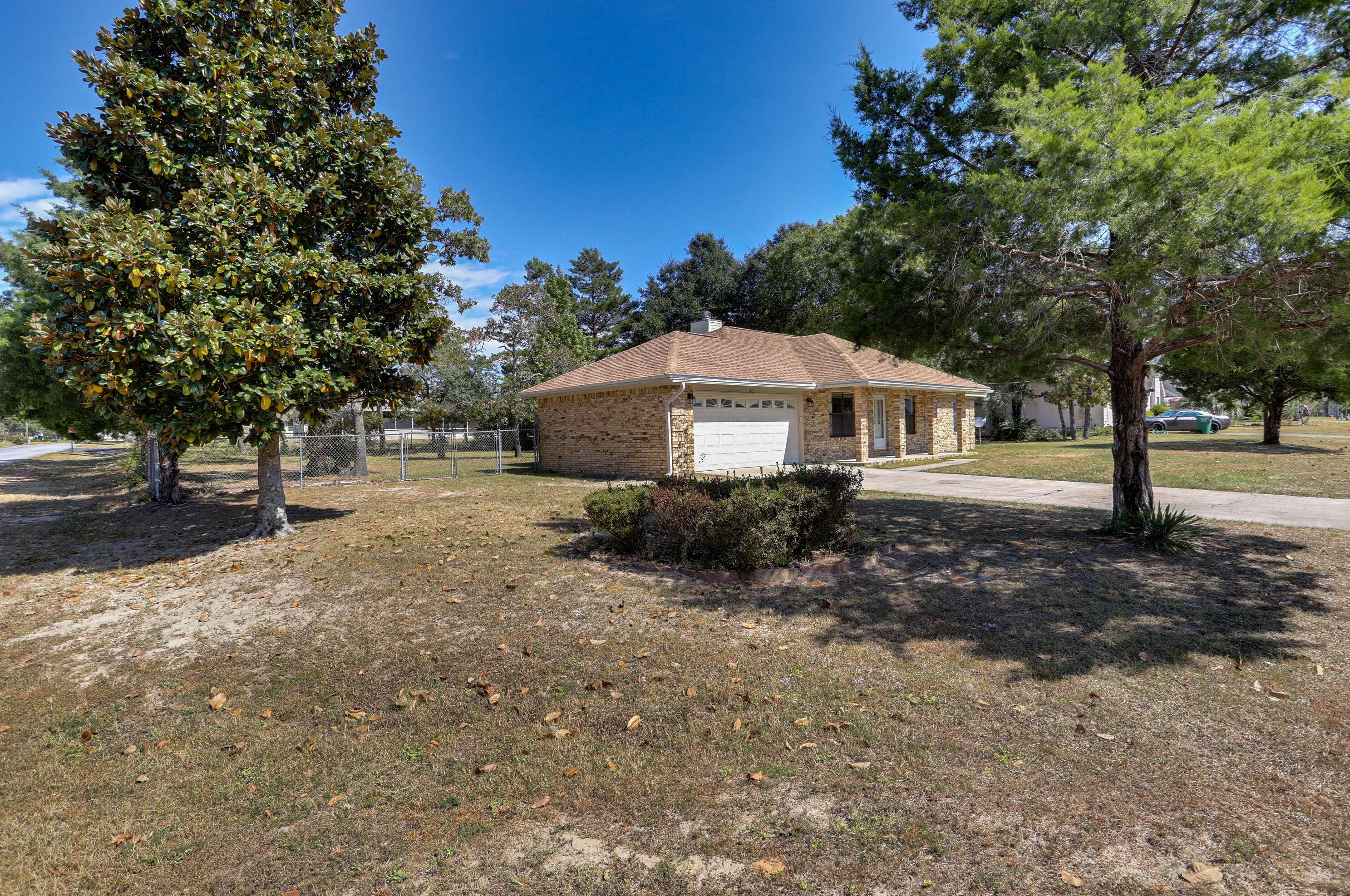 612 Moss Dr, Crestview, FL 32536-9227