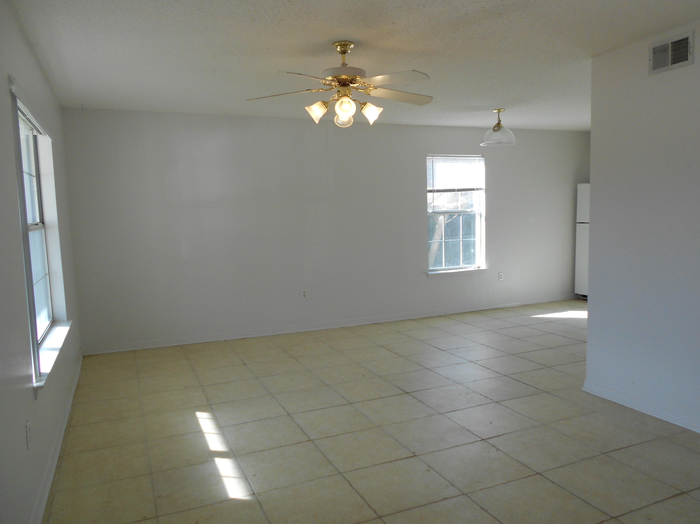 1130 Jeni Mae Ct, Fort Walton Beach, FL 32547