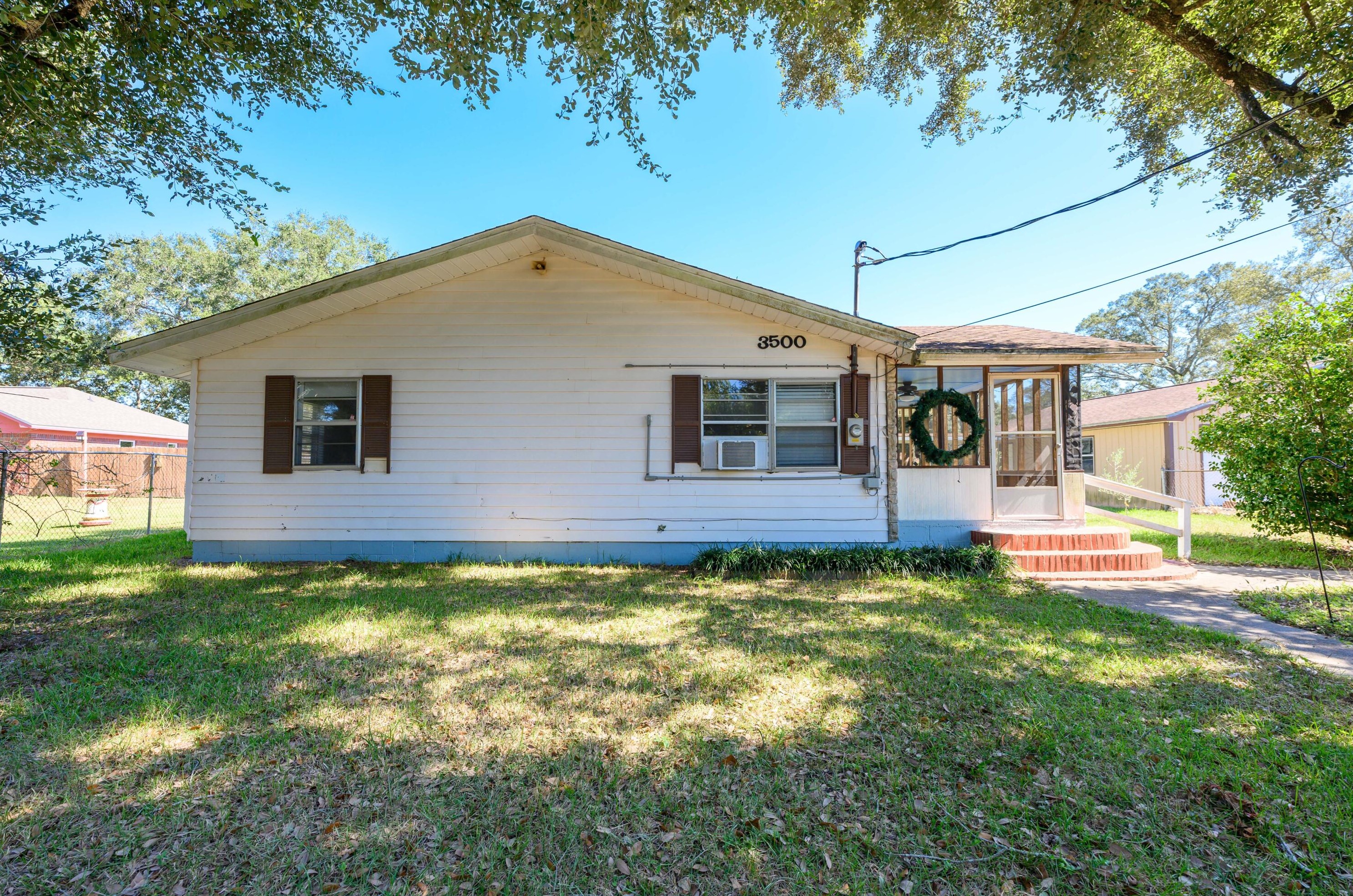 3500 Milford Rd, Pensacola, FL 32526