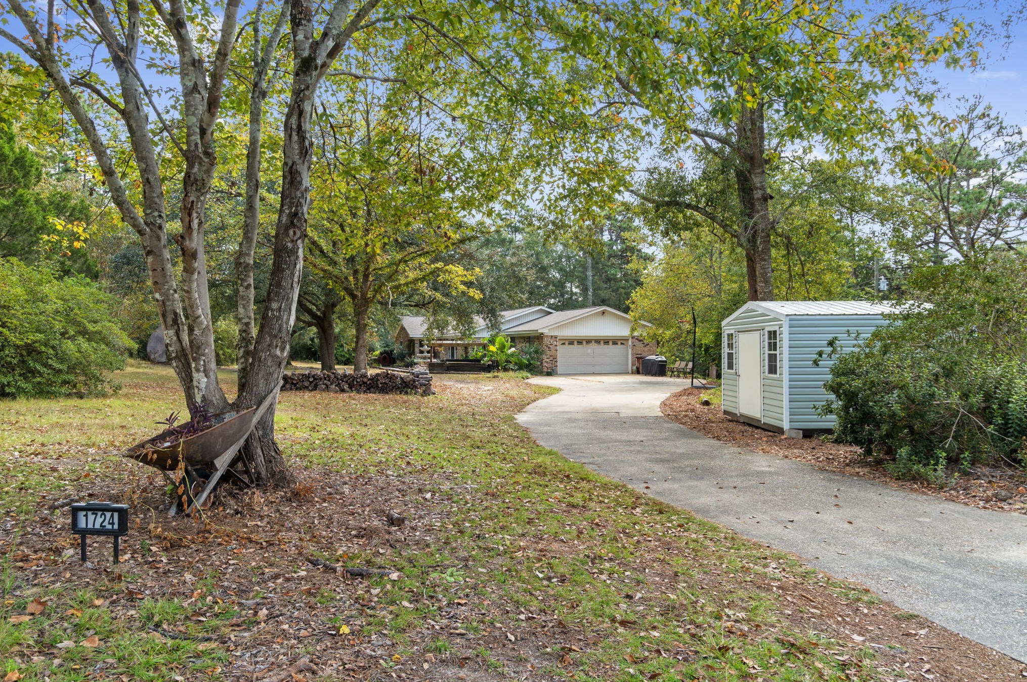 1724 Shockley Springs Rd, Crestview FL  32531-7918 exterior