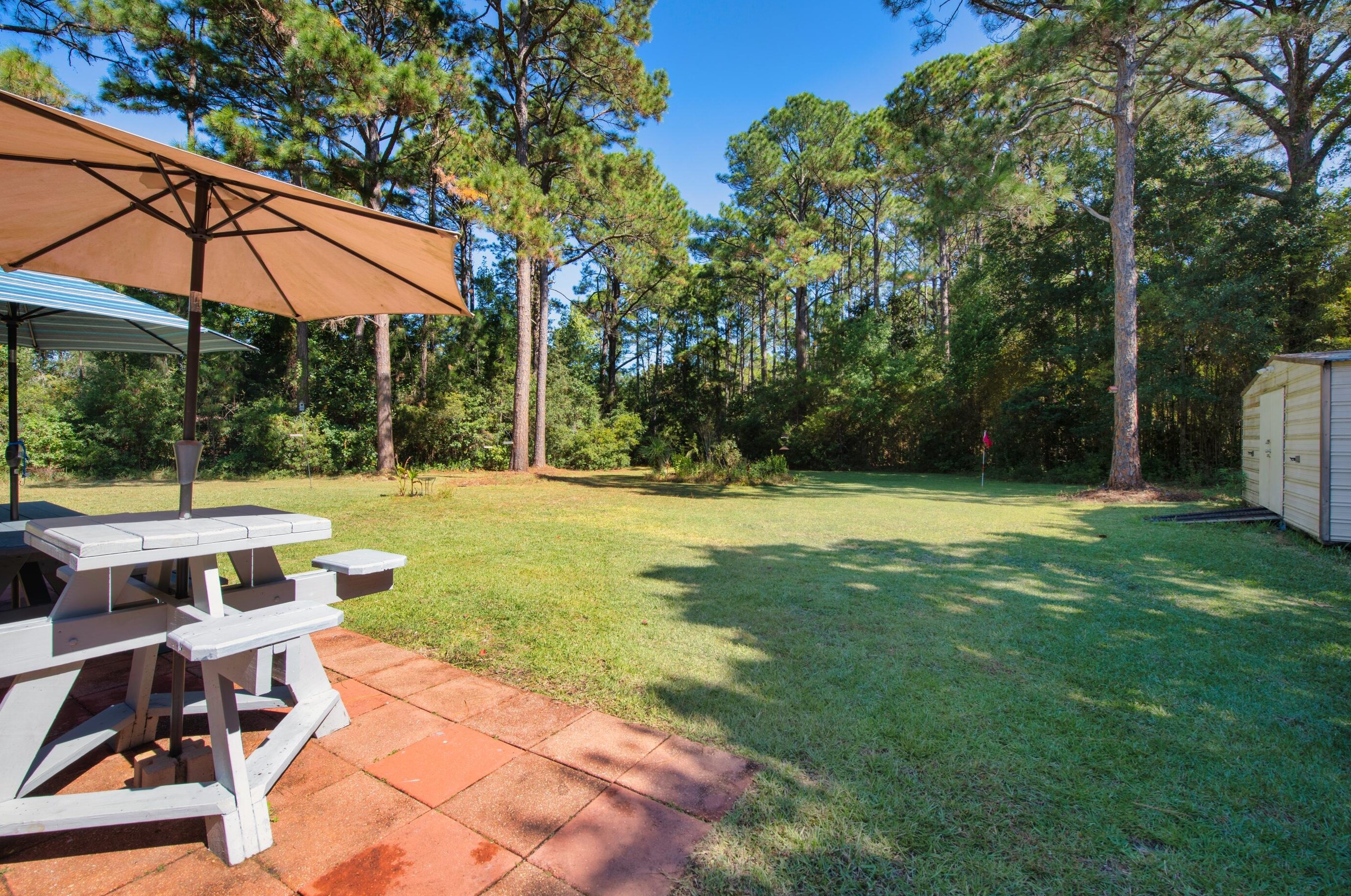 113 Virginia Dr, Fort Walton Beach, FL 32548-4107