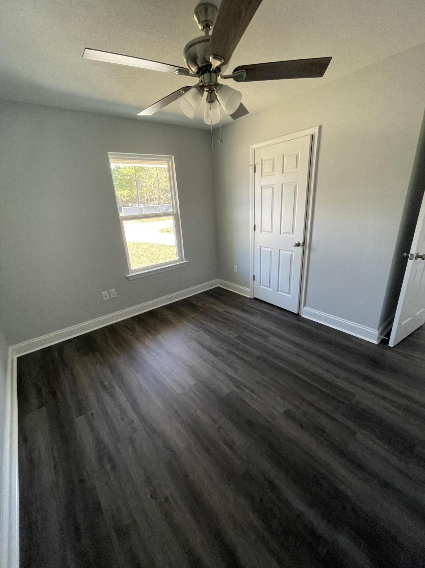 5284 Kervin Rd, Crestview FL  32539-8702 exterior