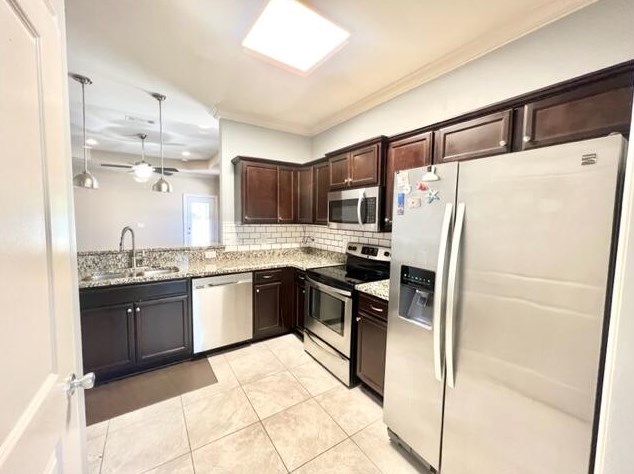 2118 Bayshore Dr, Niceville FL  32578-3664 exterior