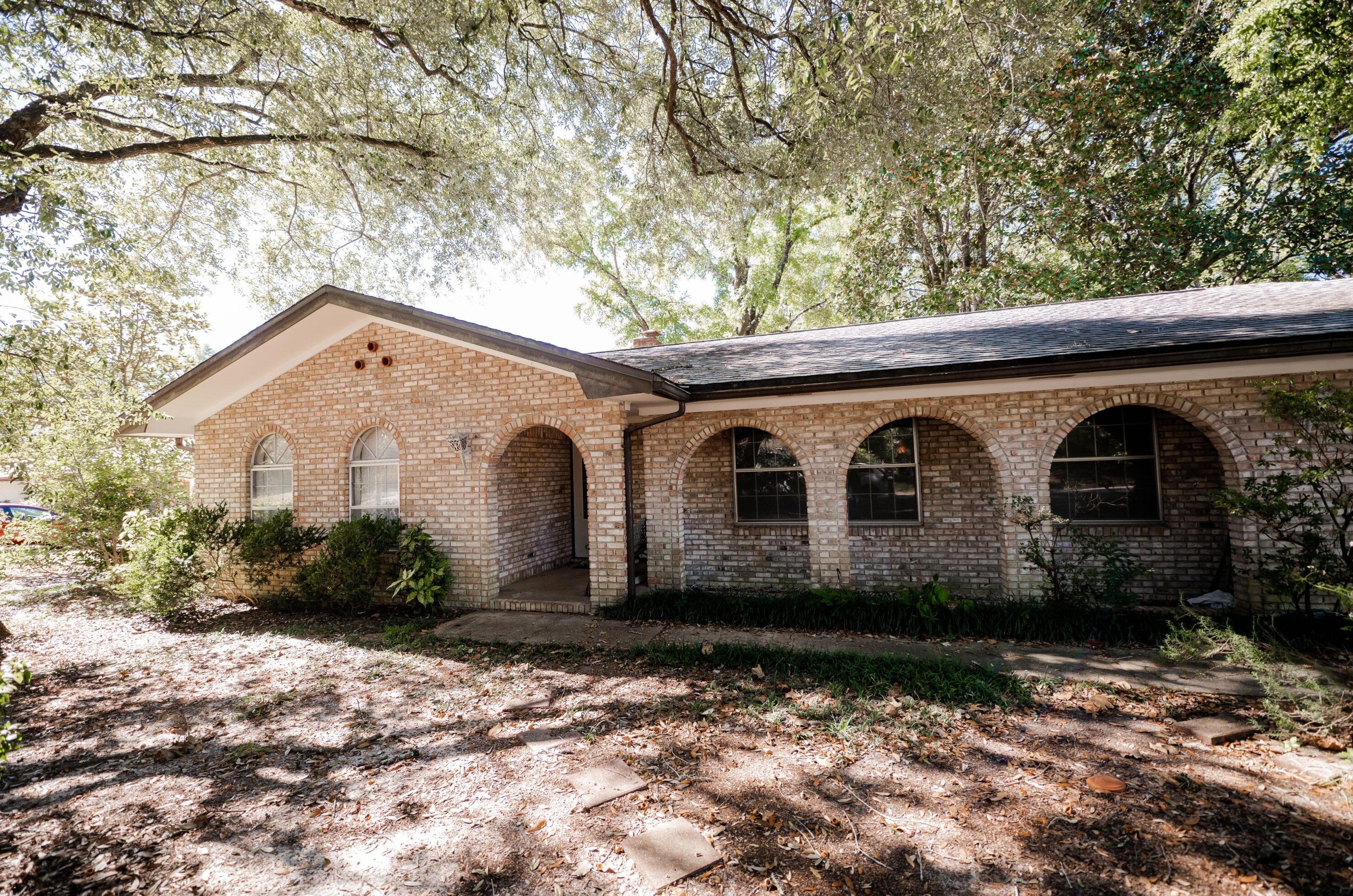 2444 Duncan Dr, Niceville, FL 32578-2916