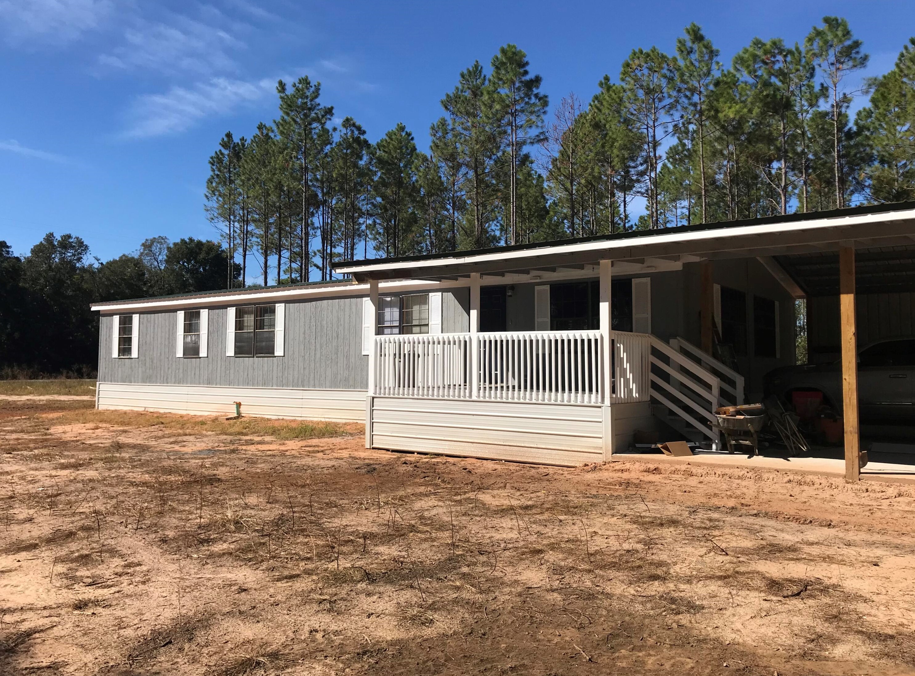 5806 Bush Rd, Crestview, FL 32531