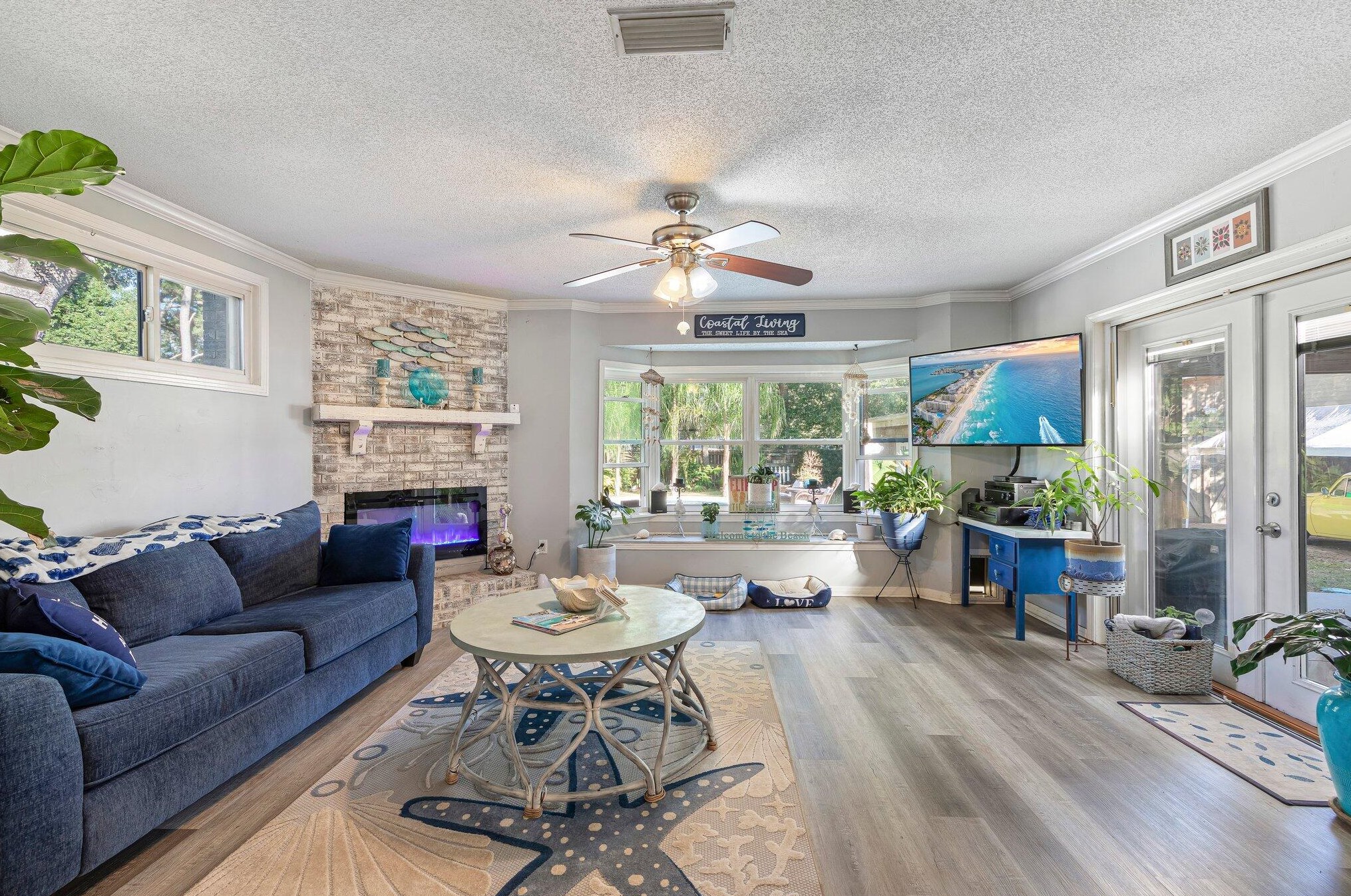 15 Waynel Cir, Fort Walton Beach FL  32548-7247 exterior