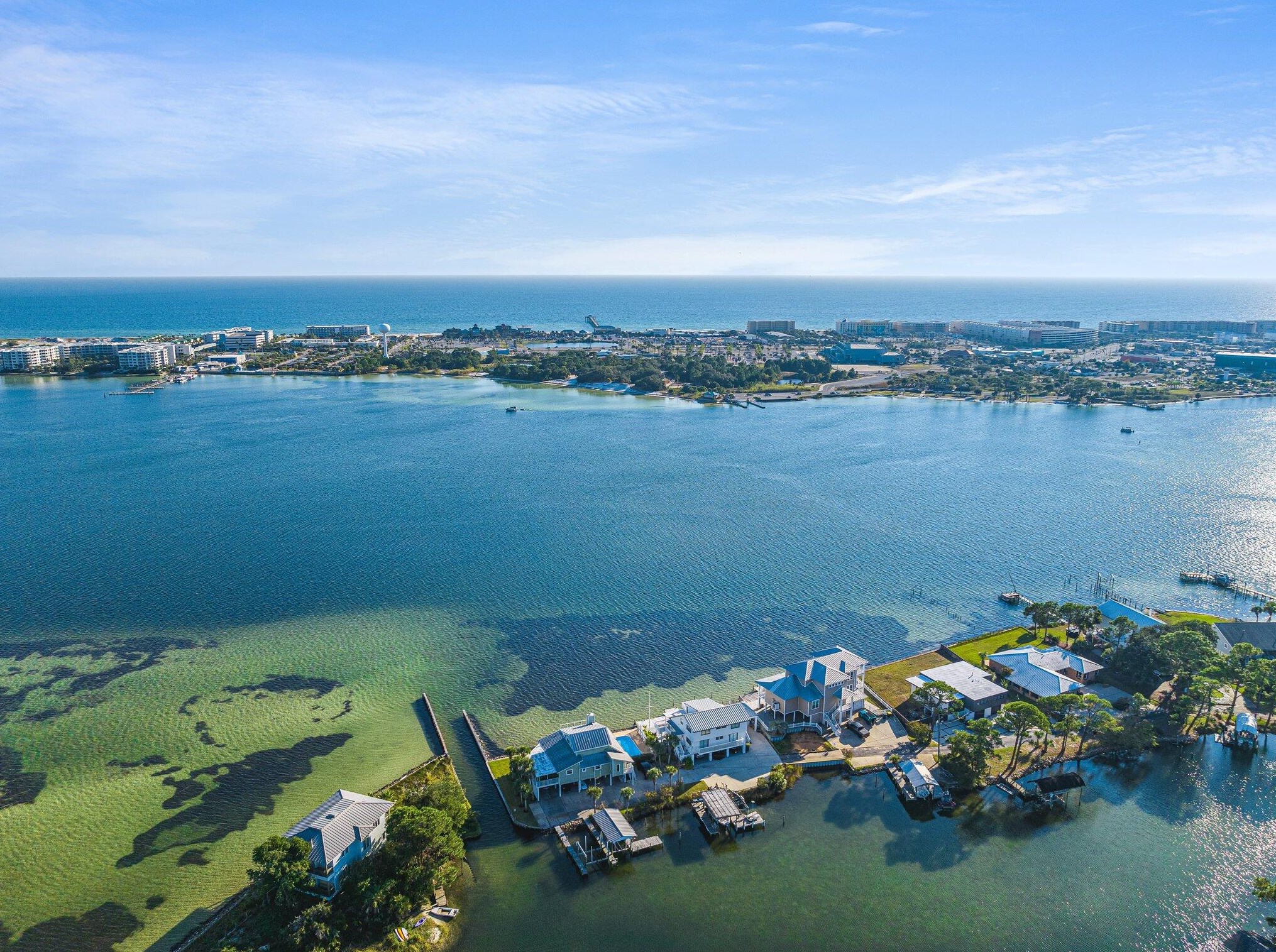 15 Waynel Cir, Fort Walton Beach FL  32548-7247 exterior