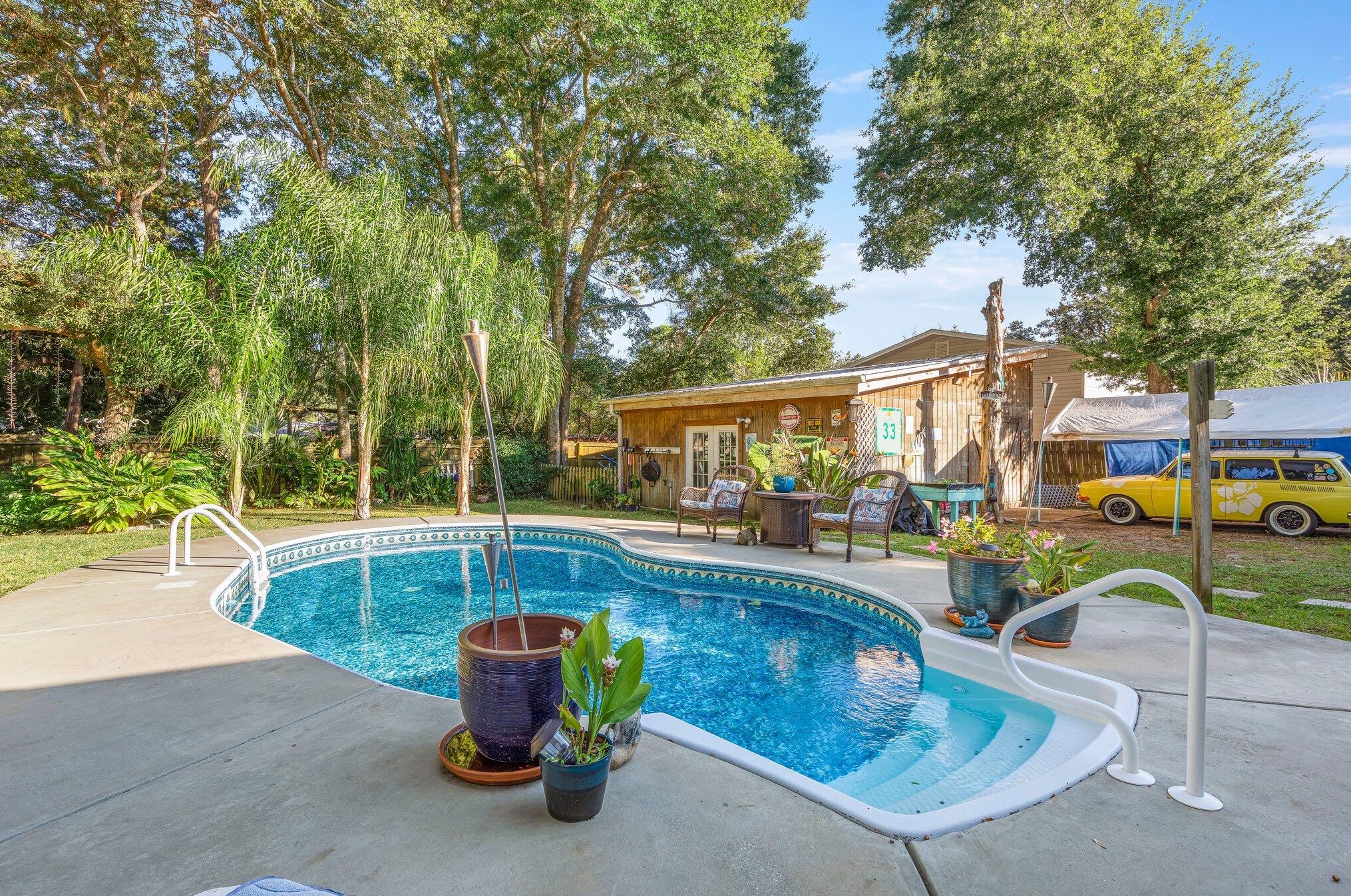 15 Waynel Cir, Fort Walton Beach FL  32548-7247 exterior