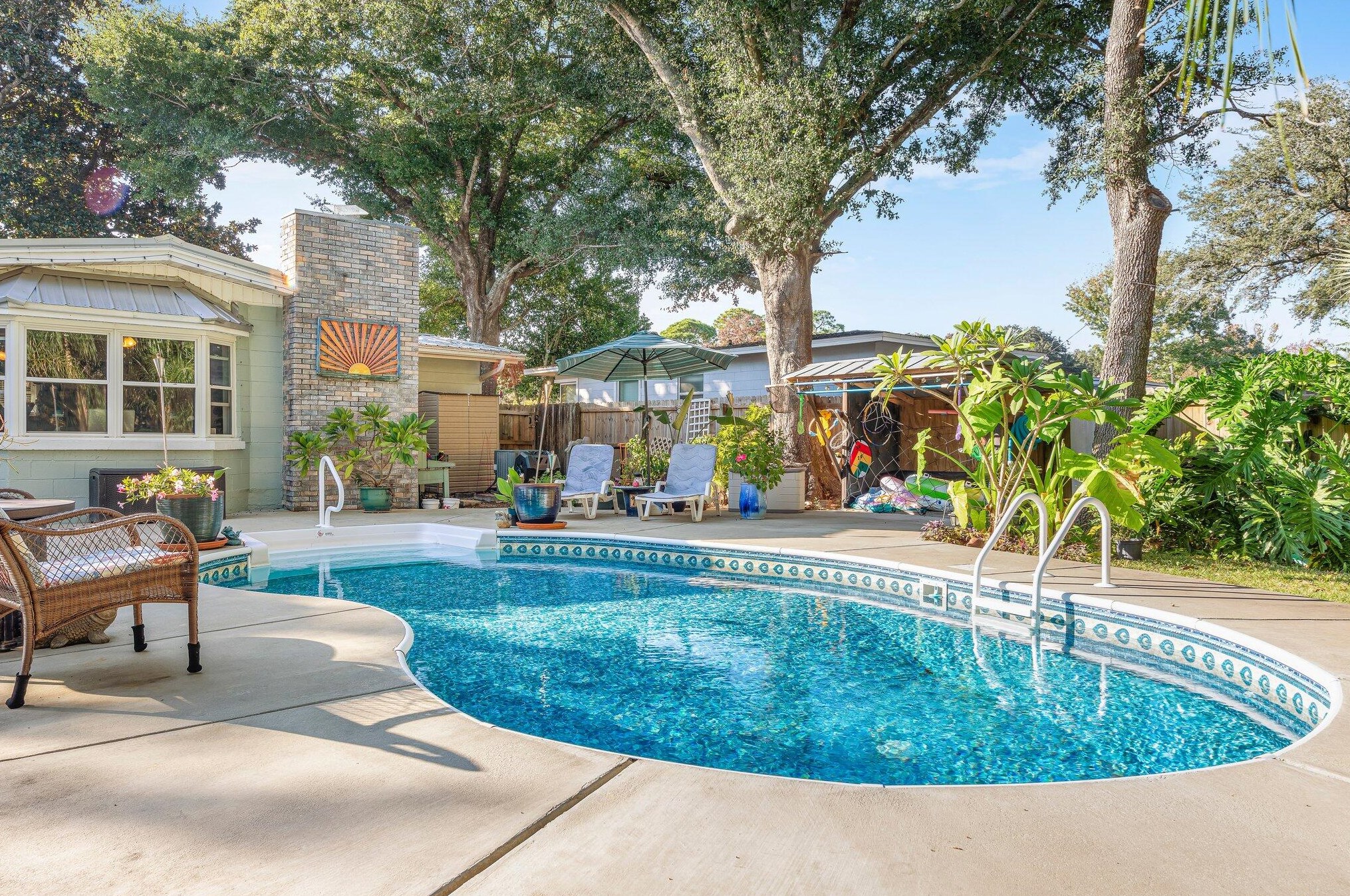 15 Waynel Cir, Fort Walton Beach FL  32548-7247 exterior