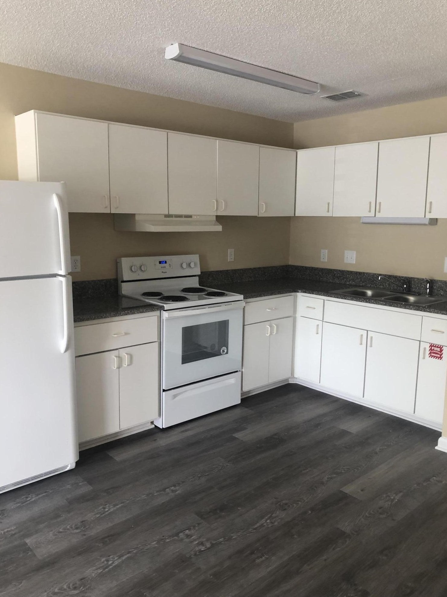 502 Channel Marker St #10, Mary Esther, FL 32569