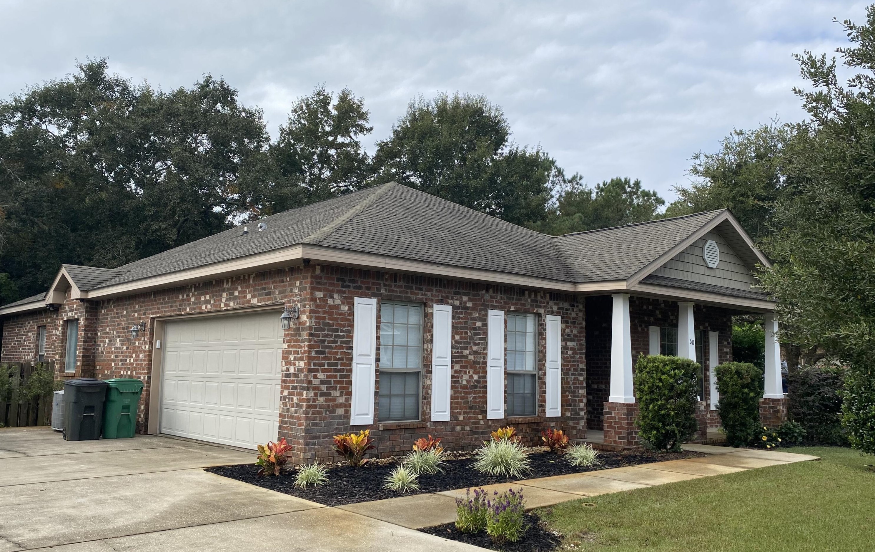 68 Camellia Ct, Freeport, FL 32439