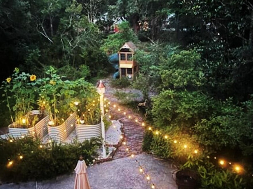 821 Weeden Island Dr, Niceville FL  32578-3724 exterior