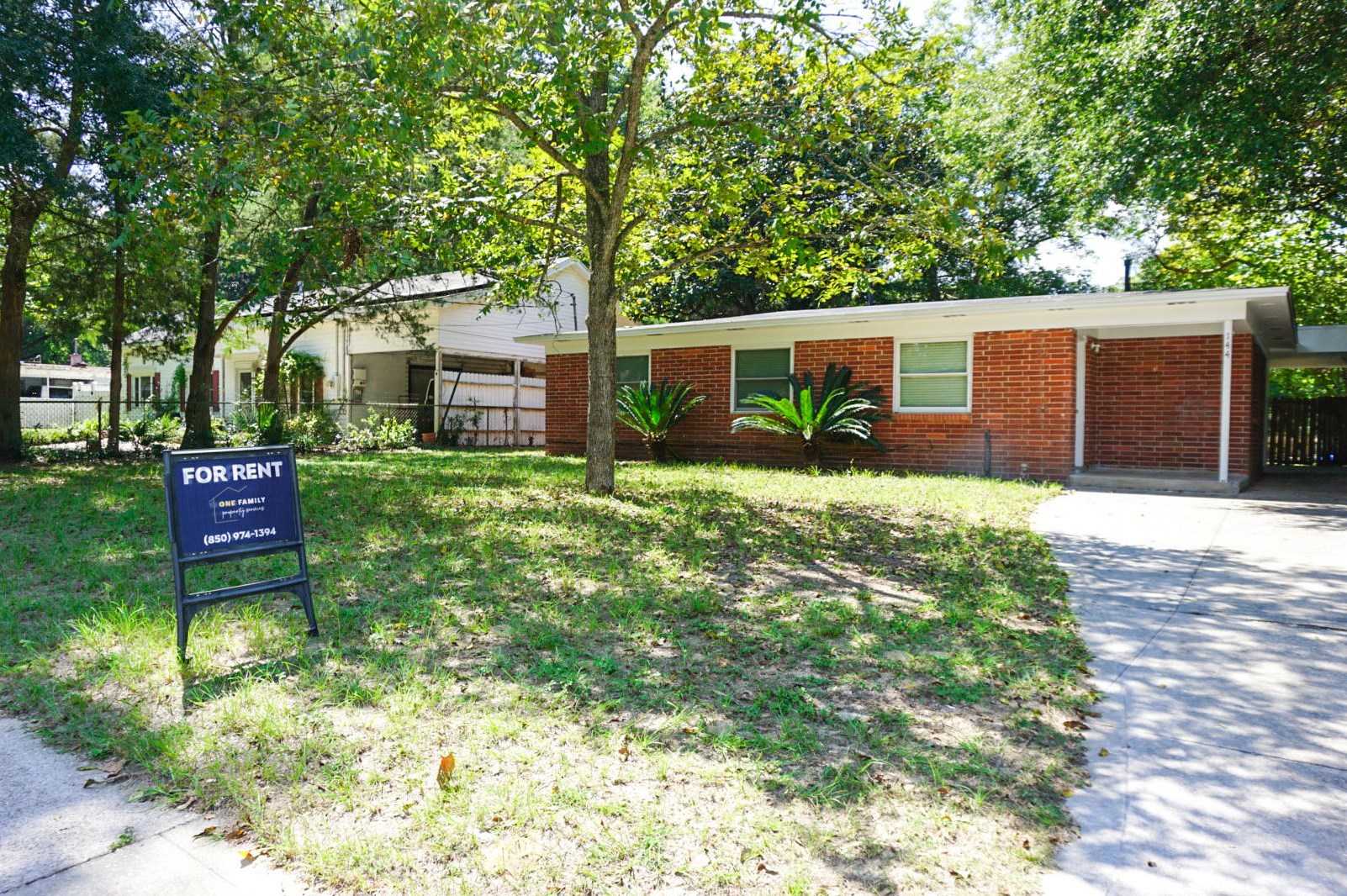 144 Adkinson Dr, Crestview, FL 32536