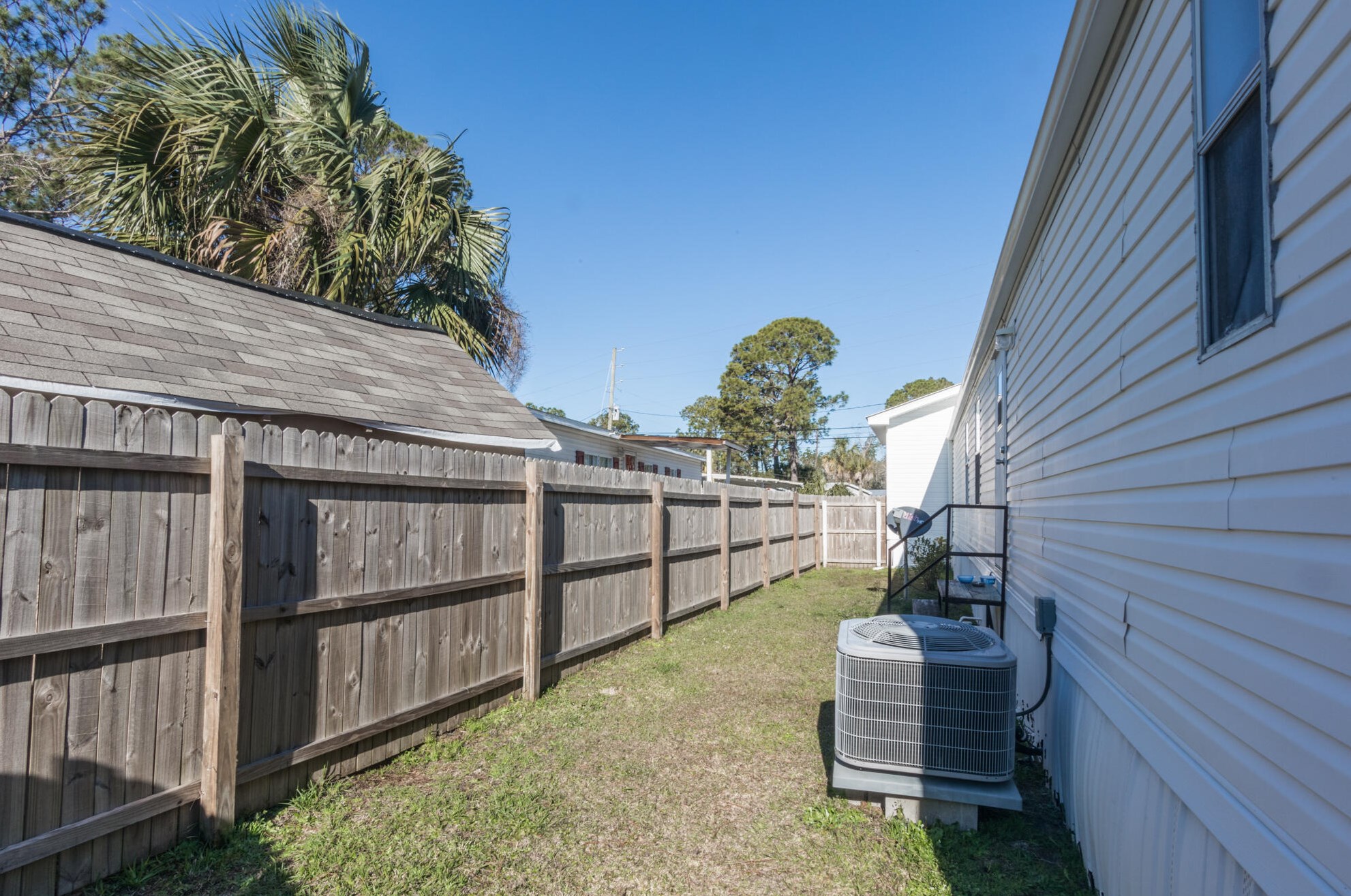 7005 Big Daddy Dr, Panama City, FL 32407-5520