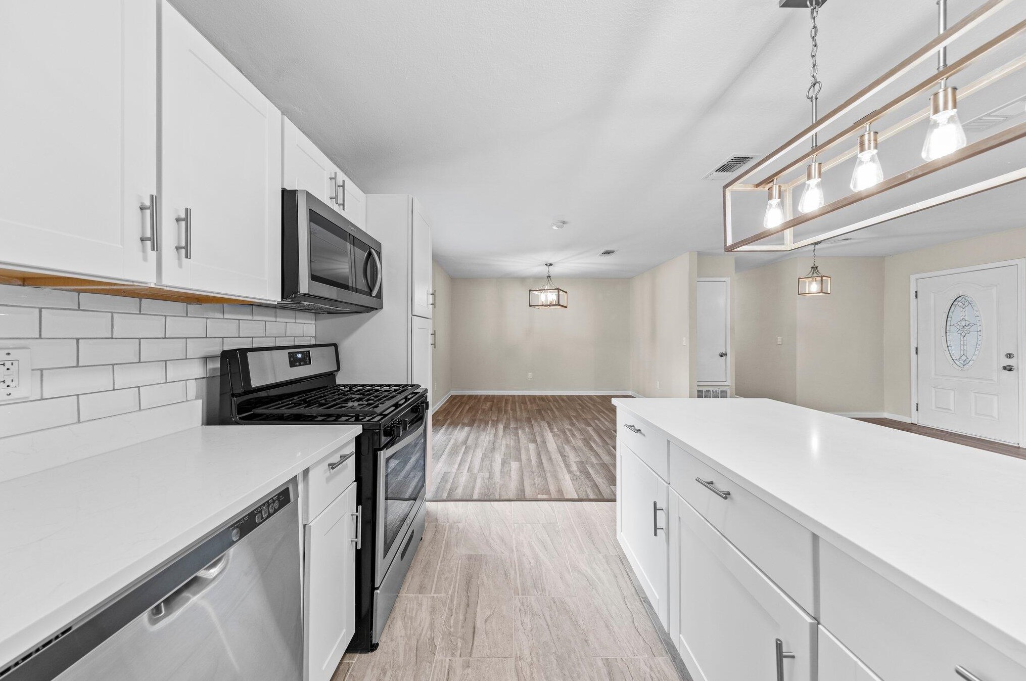 100 Graham Ct, Fort Walton Beach FL  32548-6411 exterior