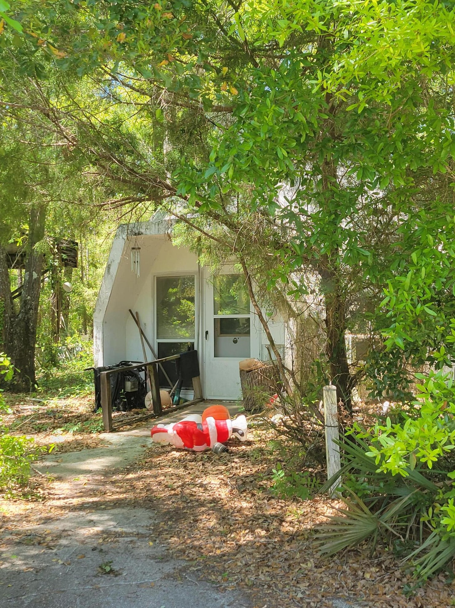 42 Ruth Rd, Freeport, FL 32439