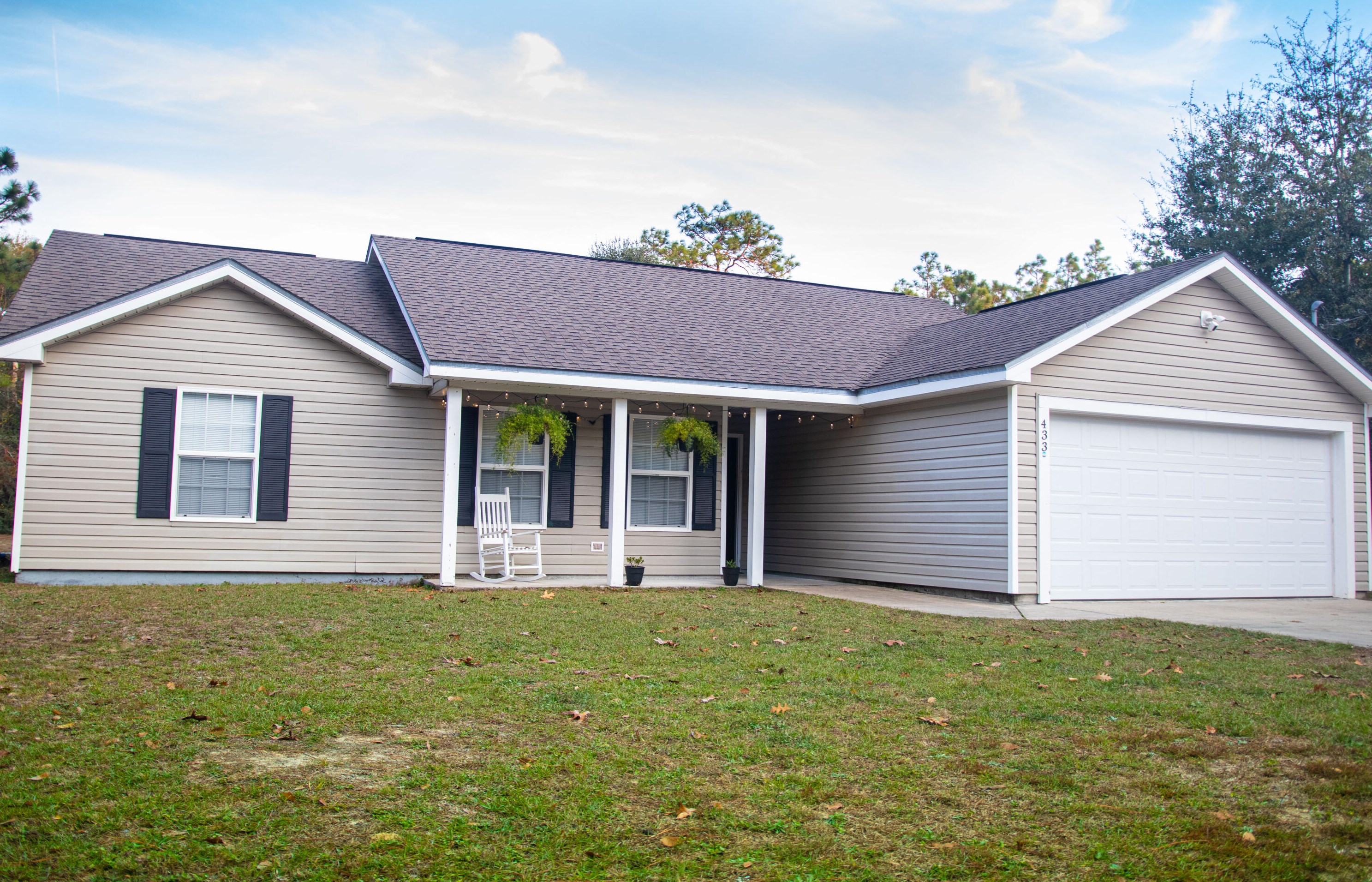 433 E Renoir Road E, Defuniak Springs, FL 32433
