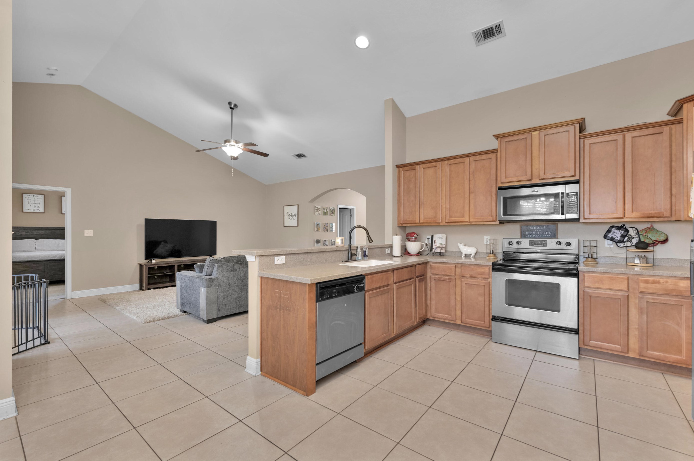 315 Scotch Pine Ln, Crestview FL  32536-2259 exterior