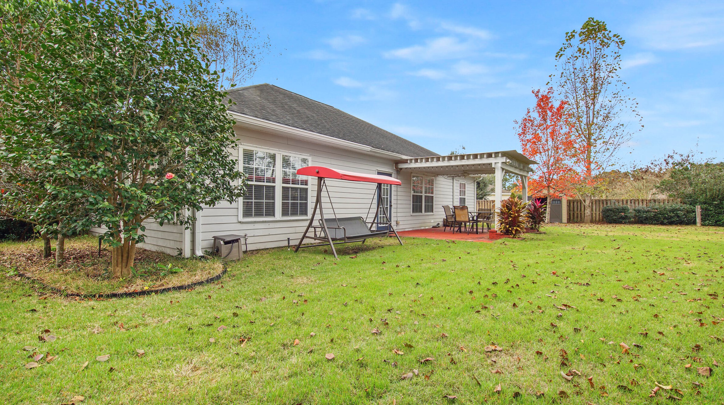 34 Camellia Ln, Freeport, FL 32439