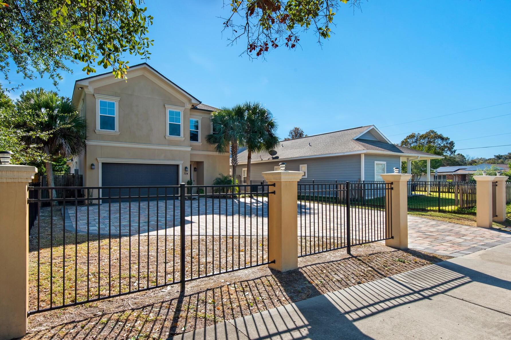 724 Kelly St, Destin, FL 32541-1950