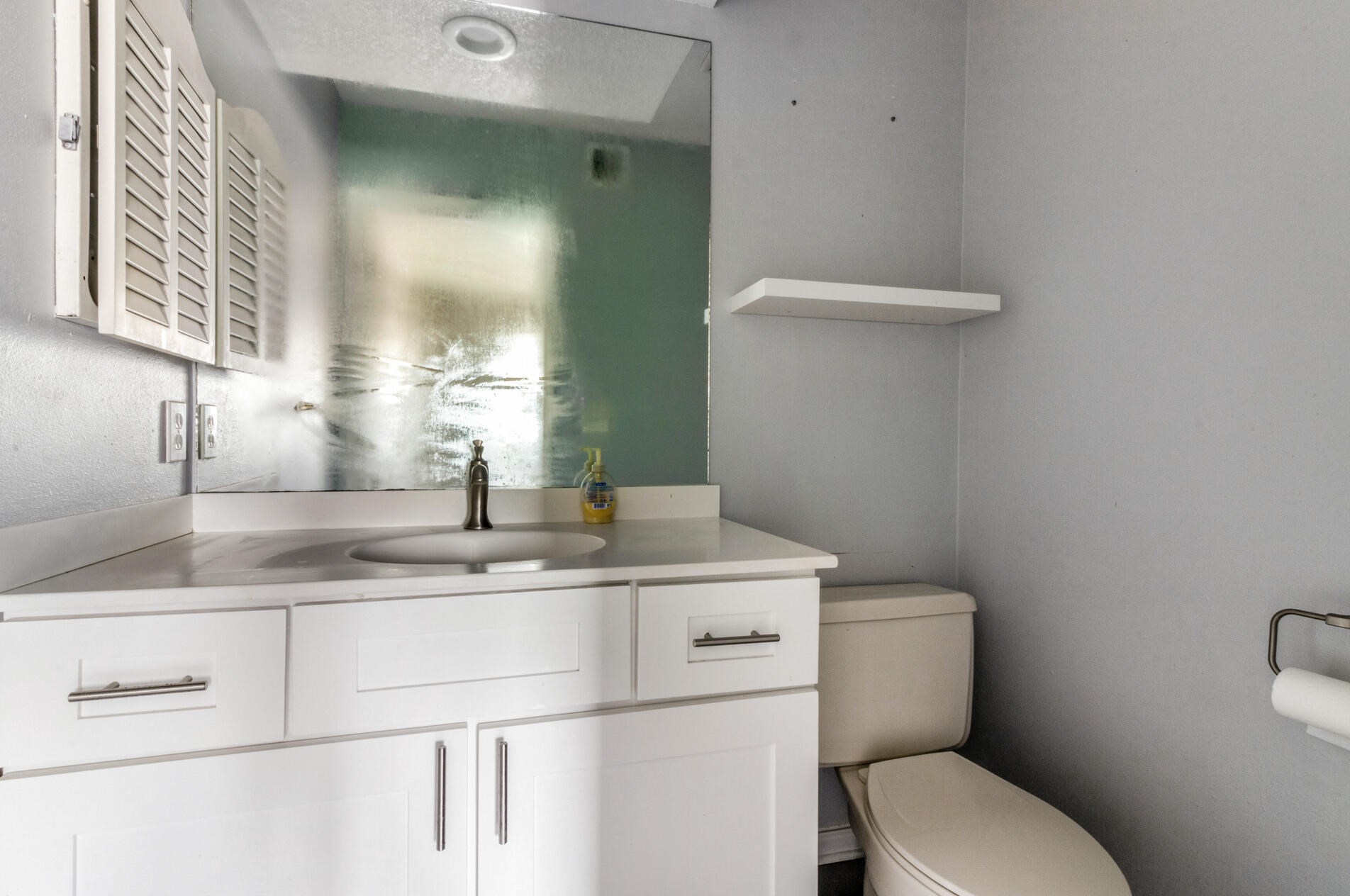 917 Lido Cir, Niceville FL  32578-4404 exterior