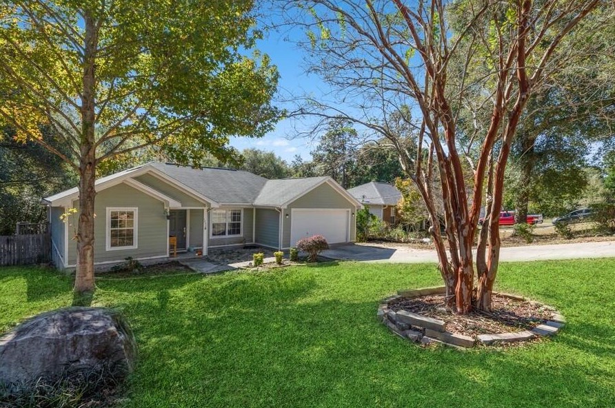 1236 Walter Ave, Crestview, FL 32536-1920