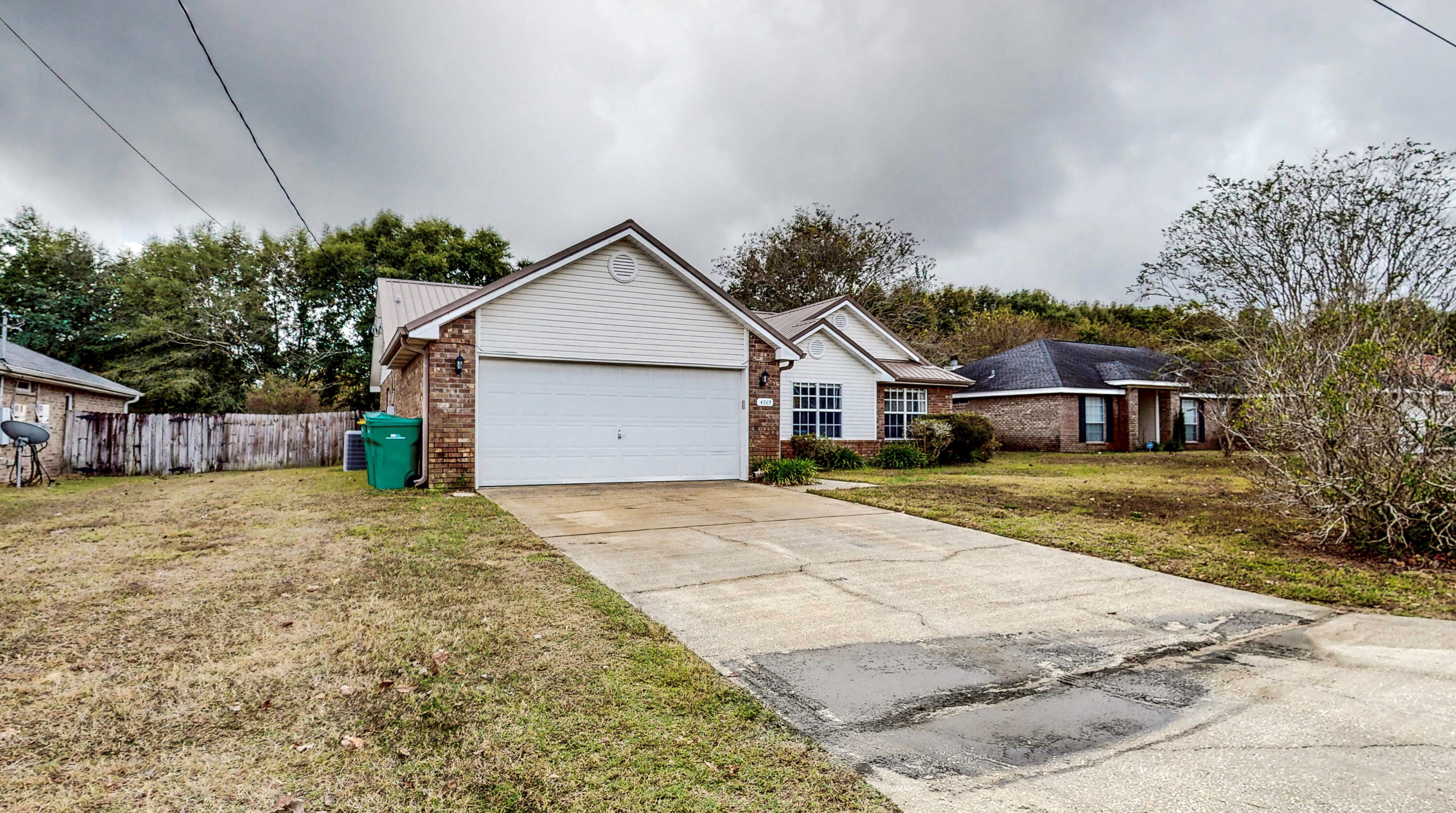 4769 Coronado Cir, Crestview, FL 32539-5718