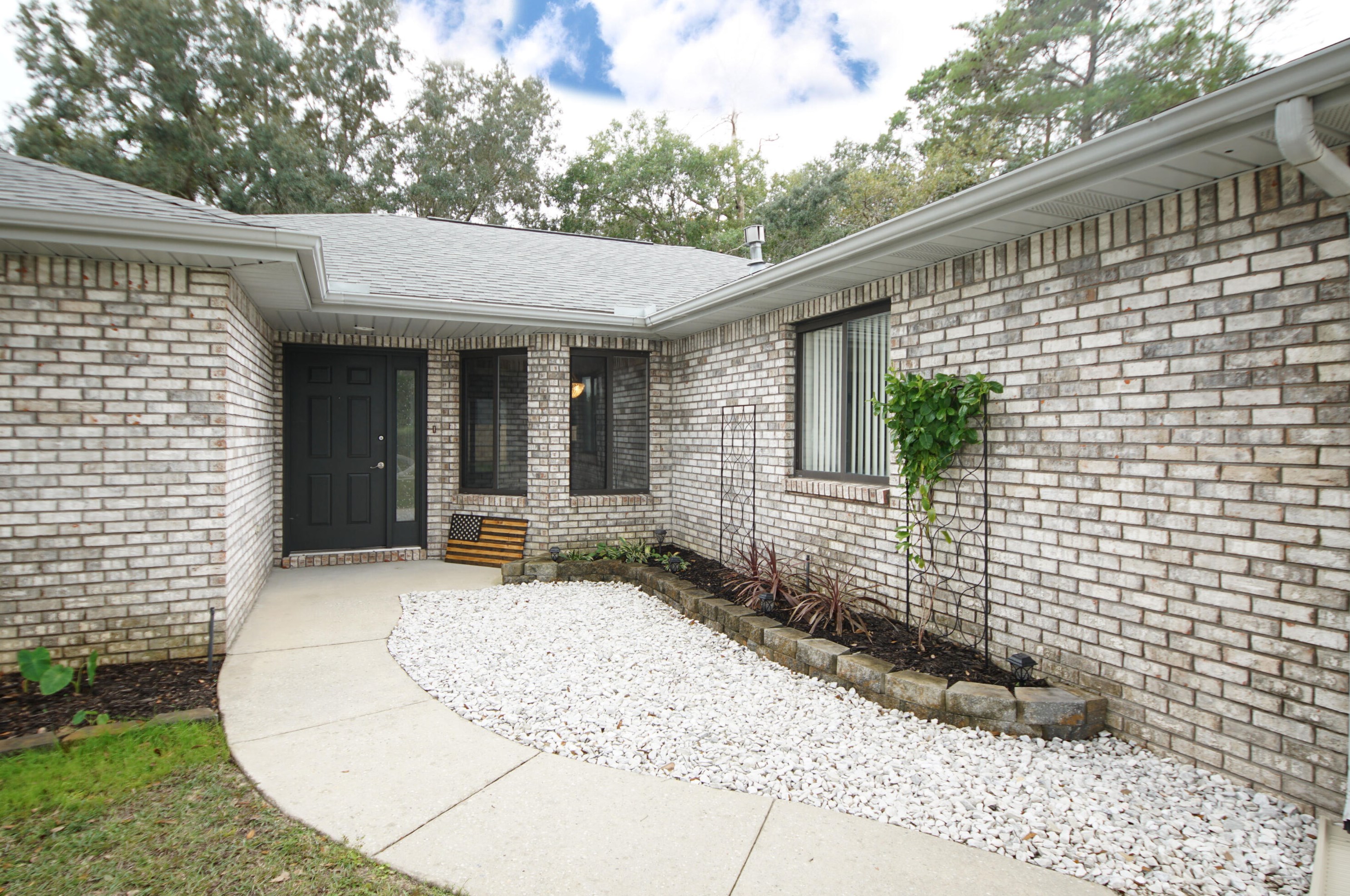 102 Poplar Pl, Niceville, FL 32578-1265