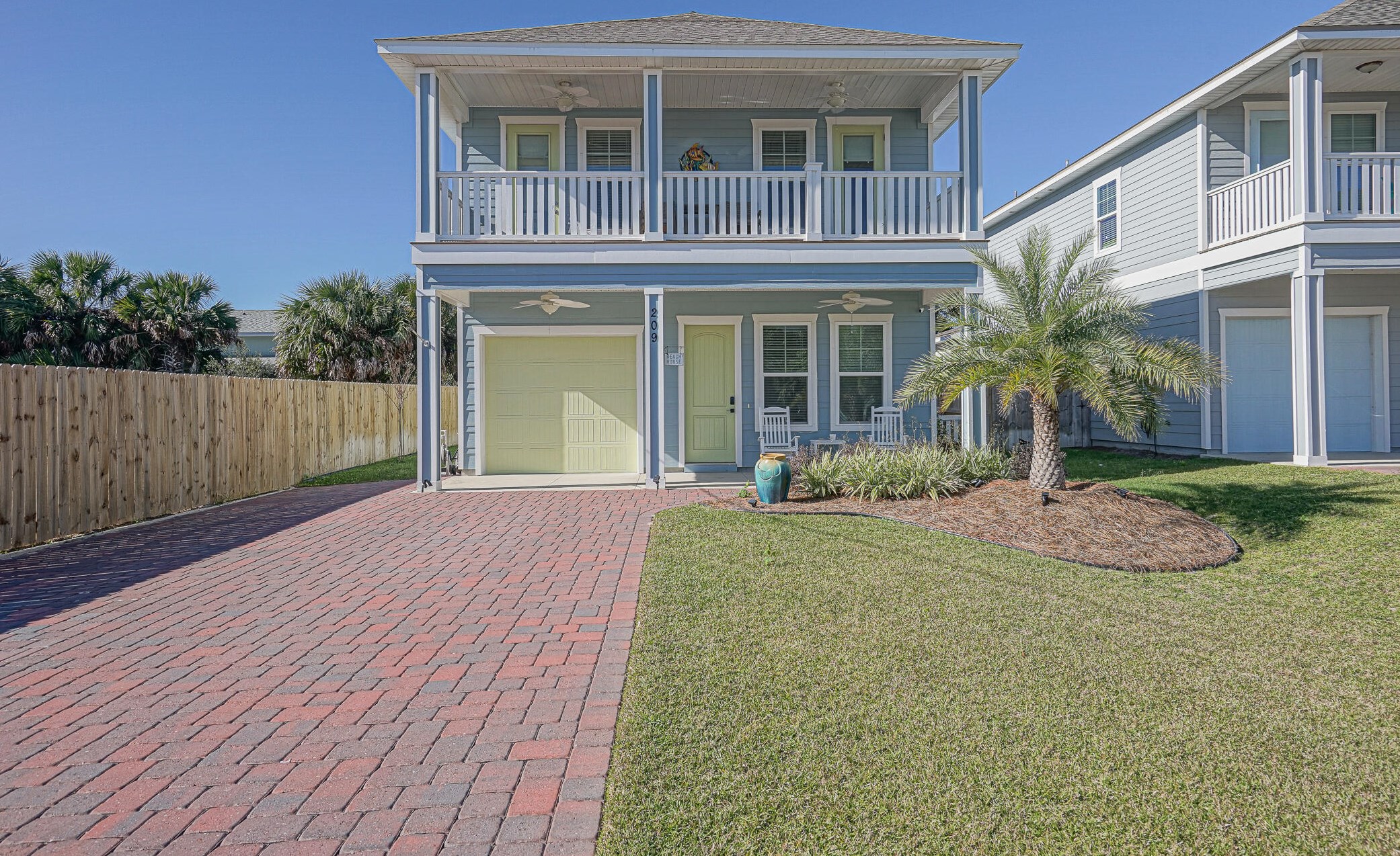 209 16th St, Panama City, FL 32413